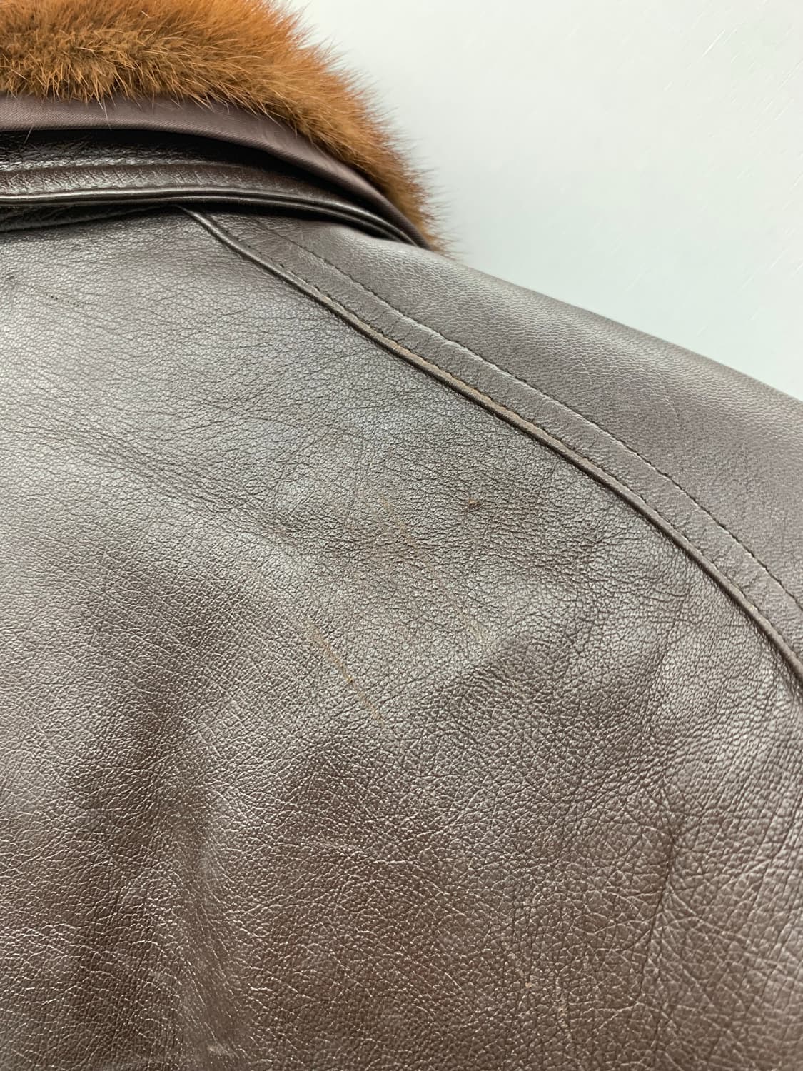 램스킨 퍼카라 레더 봄버 자켓 상품이미지5