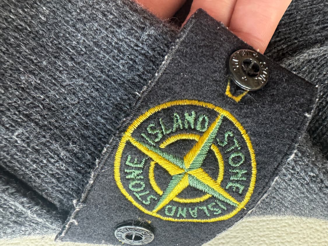 스톤아일랜드 니트집업 상품이미지3