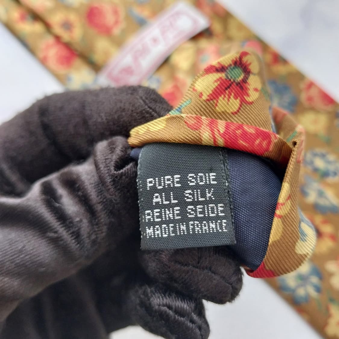 필아필 실크 브라운 플라워 패턴 넥타이 9.8cm A등급 K2312
 상품이미지8