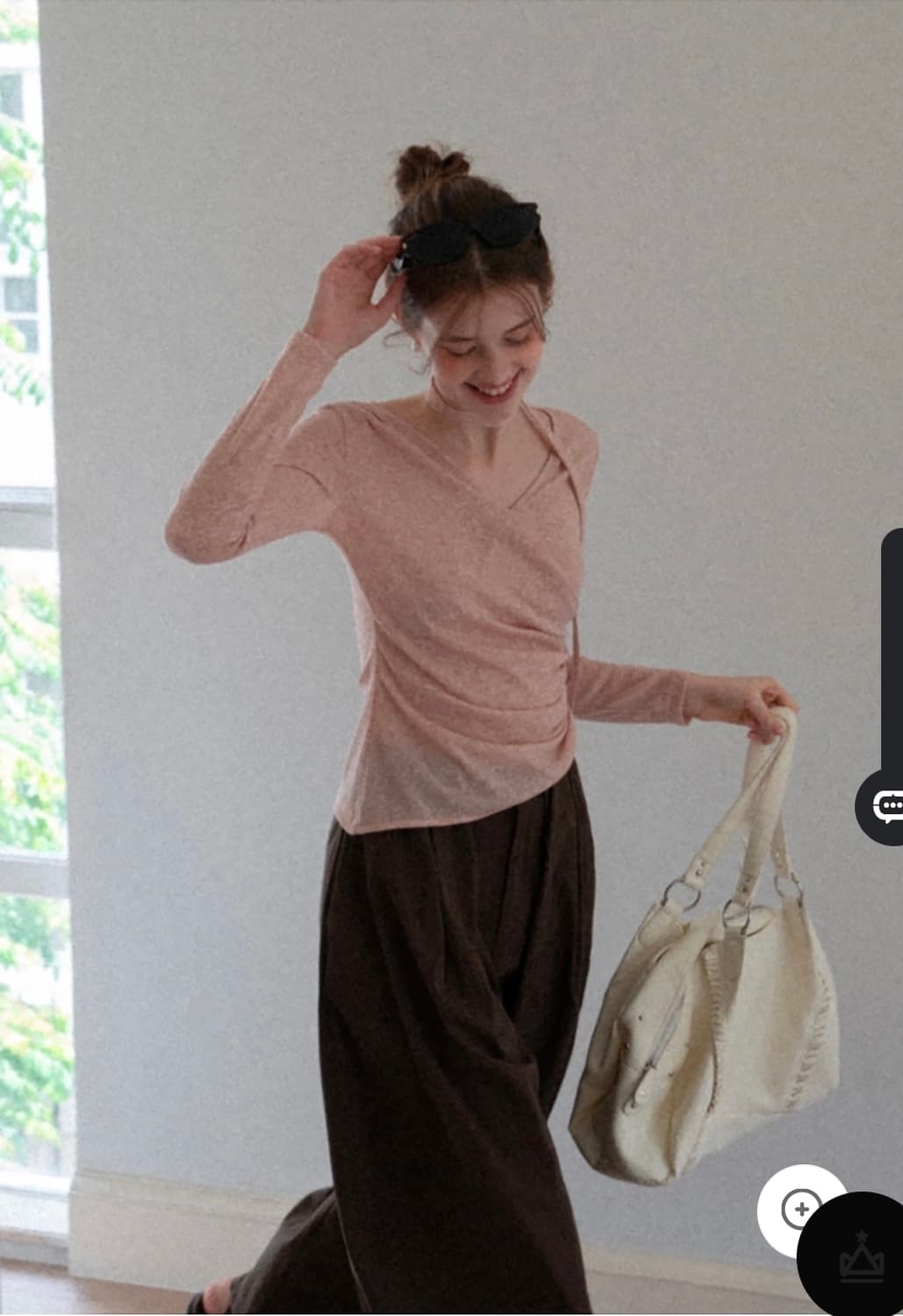 새상품)) 에그카 eggka 비대칭 랩 프런트 드레이프 니트 탑 핑크 M 상품이미지3