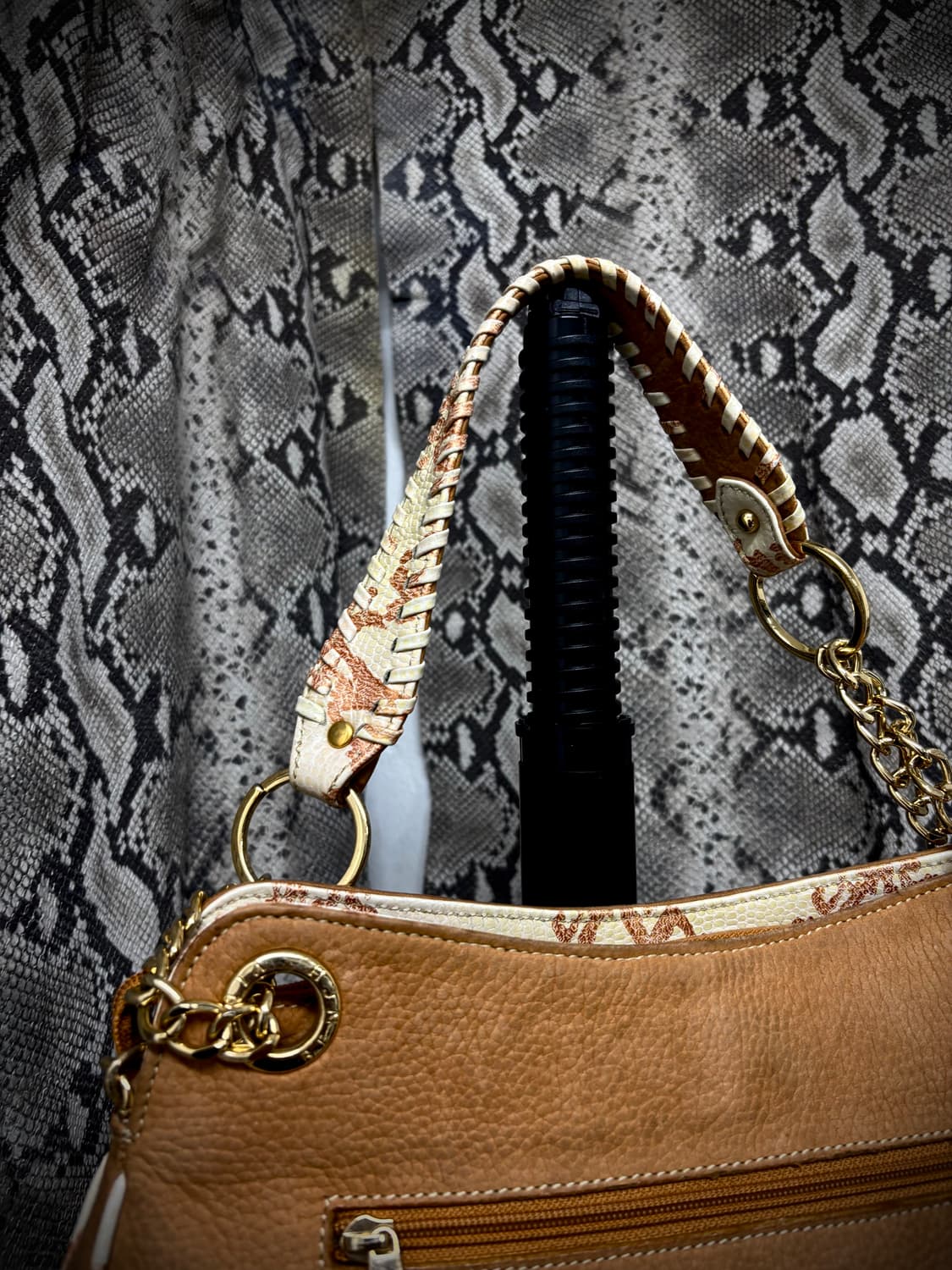 VINCIS BENCH Tribal ethnic Studded Leath 상품이미지9