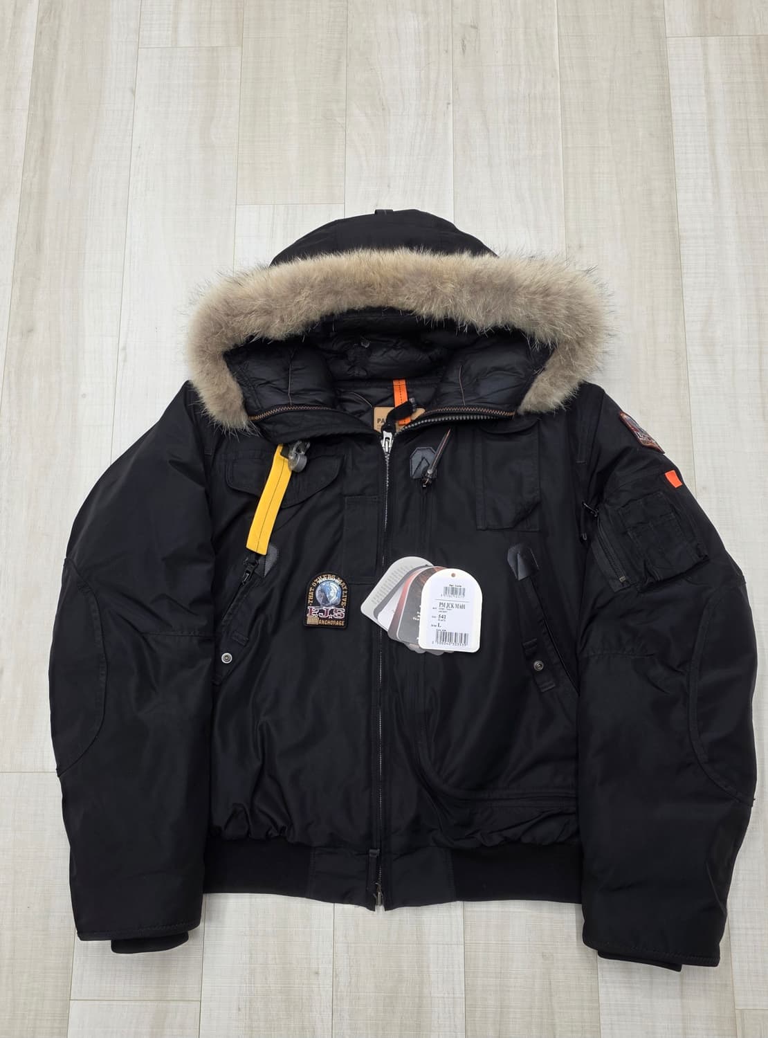 [새상품급,L]백화점판 21fw 파라점퍼스 마스터피스 고비 블랙 상품이미지1