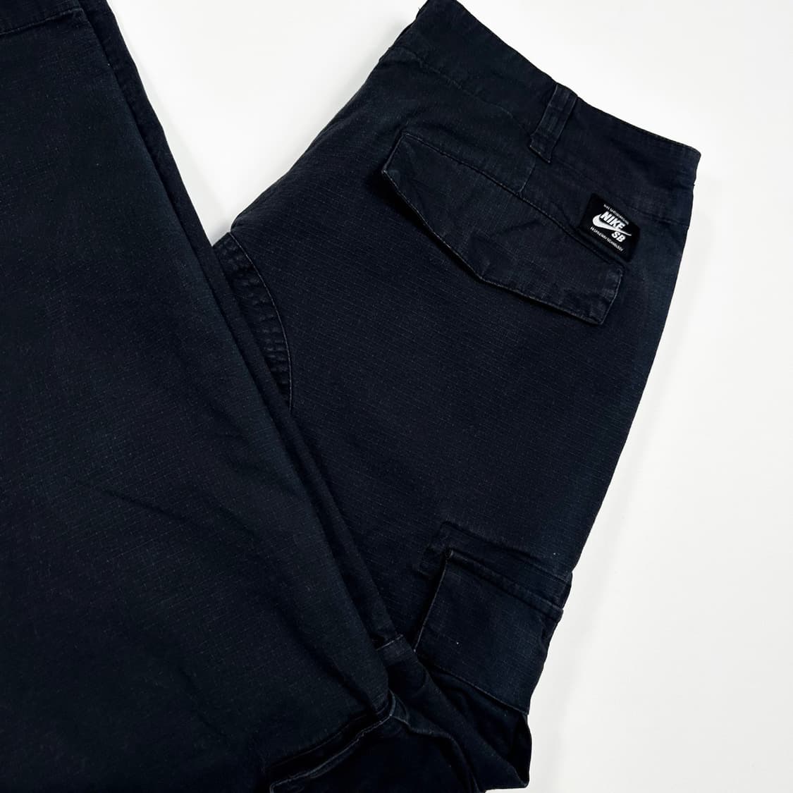 나이키 SB 블랙 박스 로고 카고팬츠 (34인치) 상품이미지1