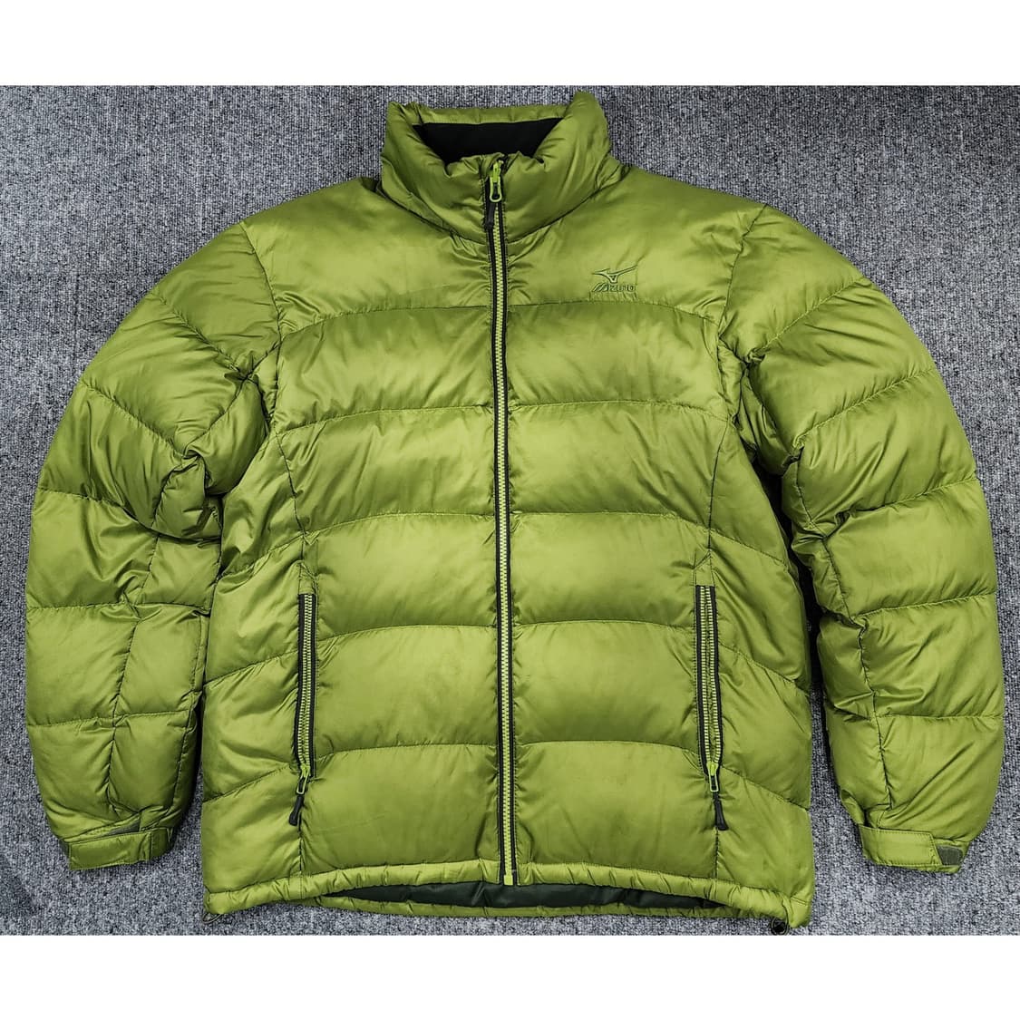 미즈노 브레스 써모 라이트 푸퍼 다운 패딩 L 상품이미지1