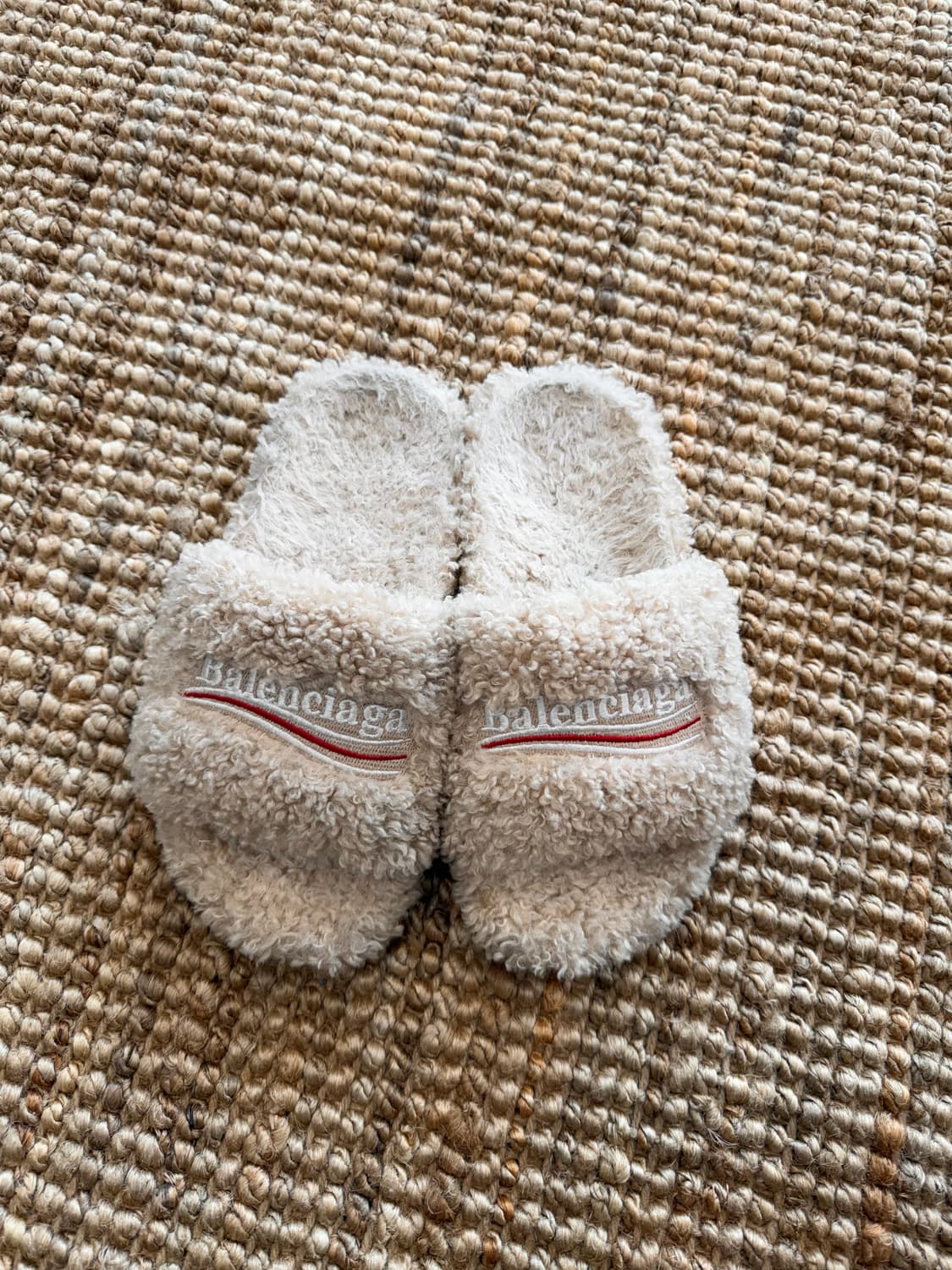 발렌시아가 퍼 슬리퍼 36 상품이미지2