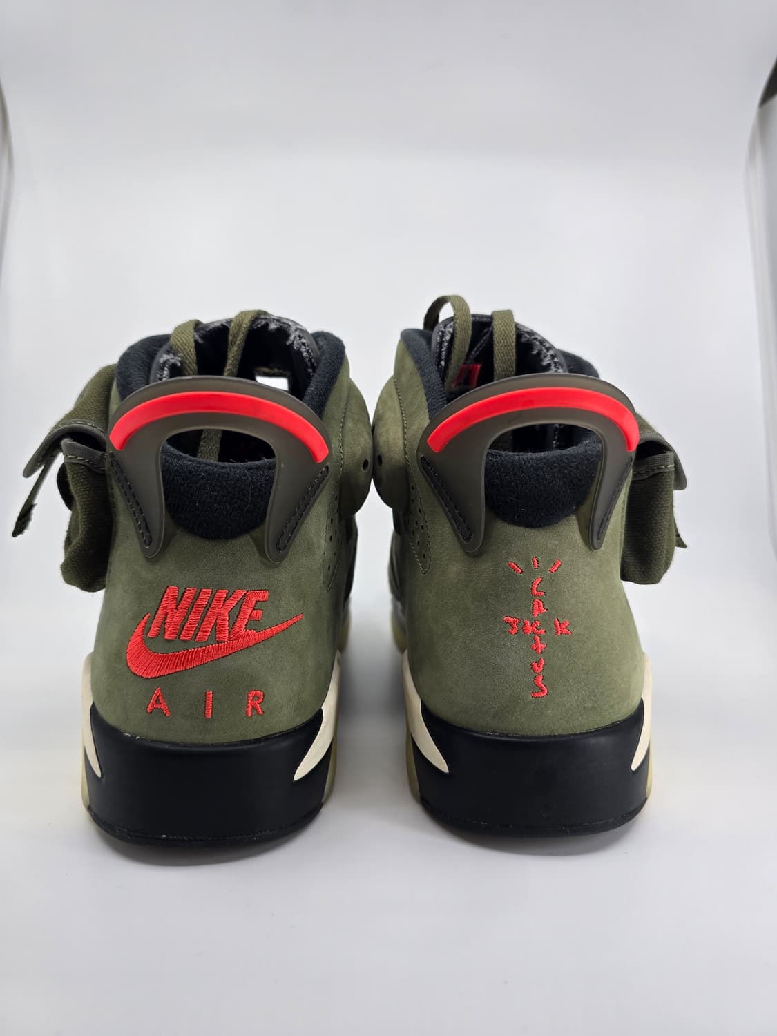 조던6 x 트래비스 스캇 레트로 올리브 (265) 상품이미지3