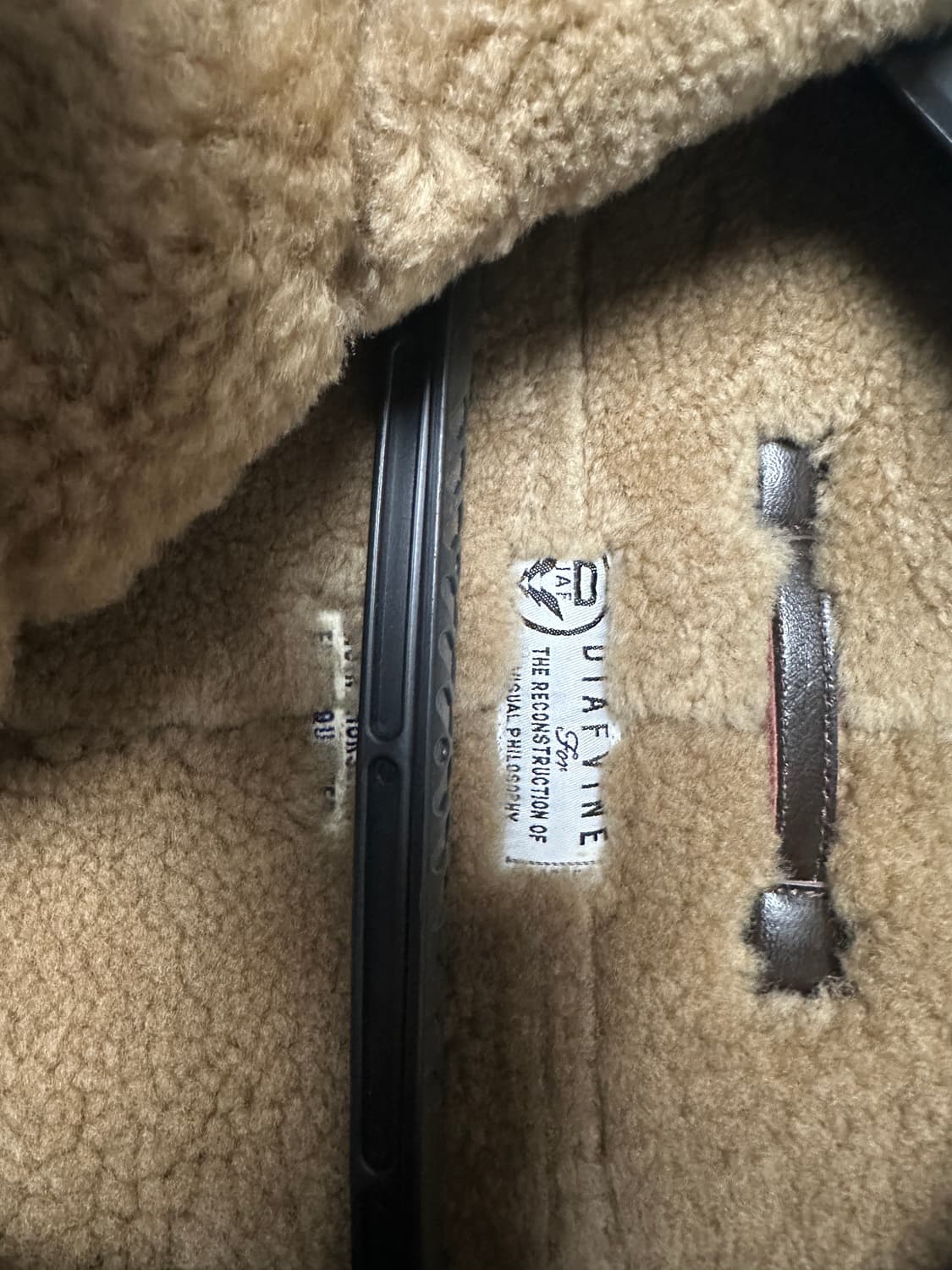 디아프바인 B3 무스탕 상품이미지3