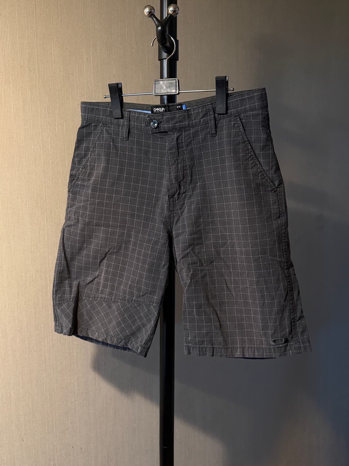 오클리 빈티지 체크 반바지 상품이미지1