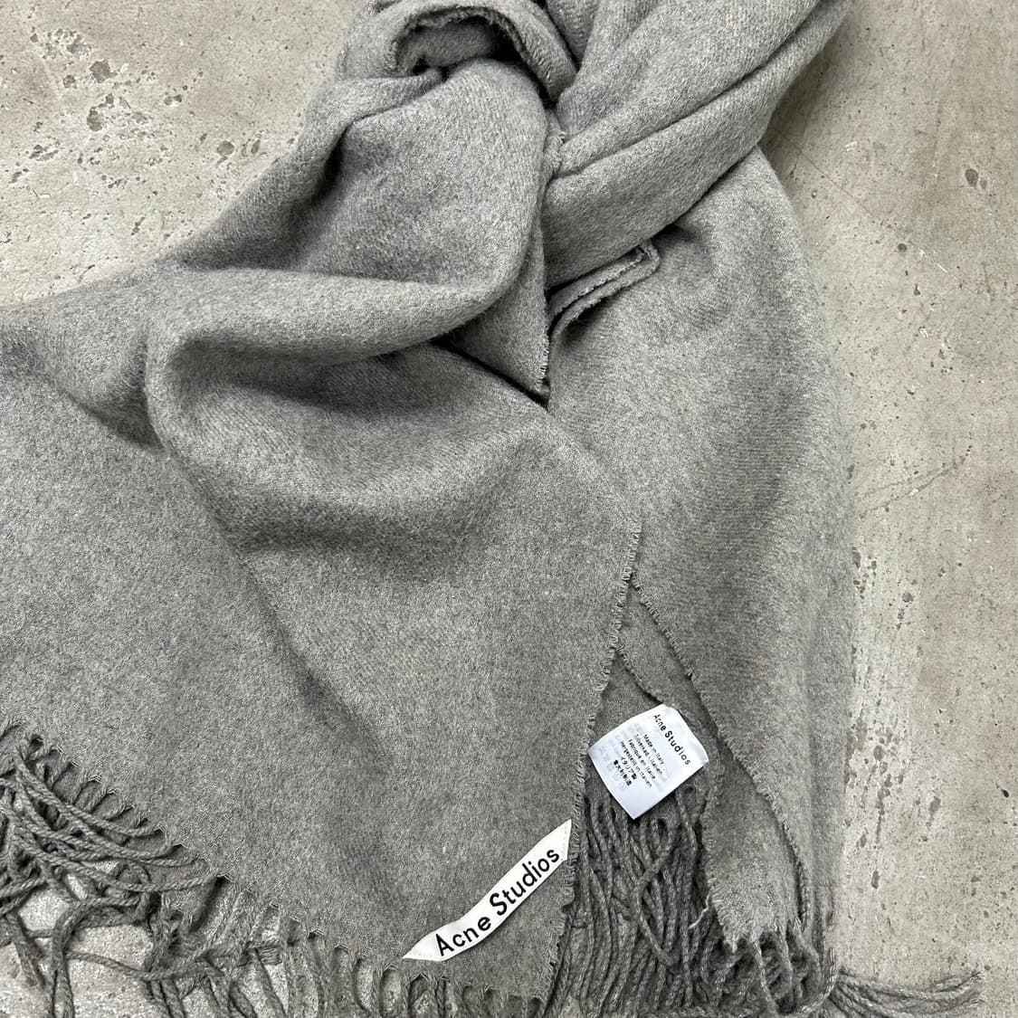 아크네스튜디오 목도리[1452] 상품이미지3