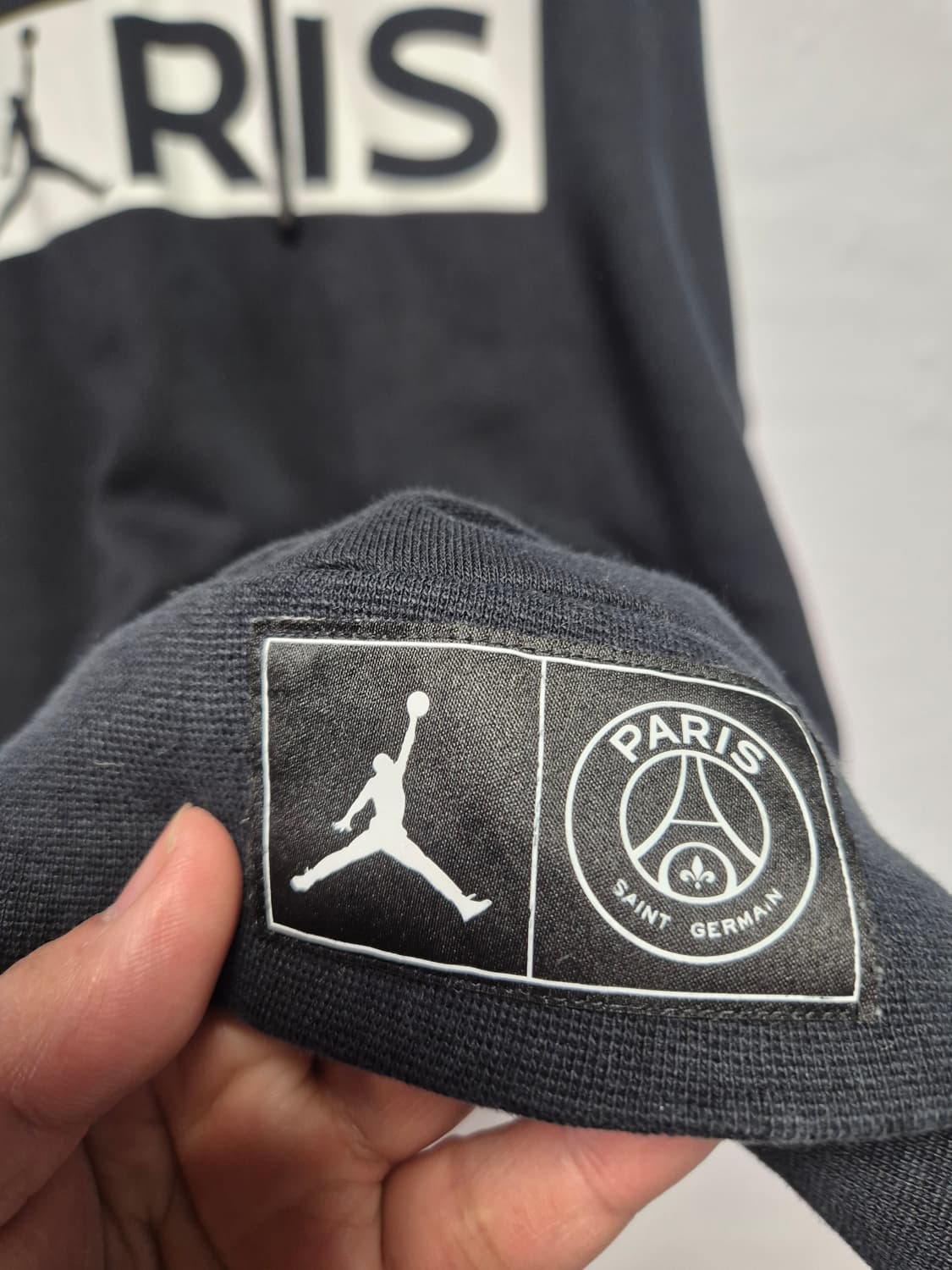 조던 파리 생제르맹 블랙 후드티 XXL사이즈(상태A급) 상품이미지4