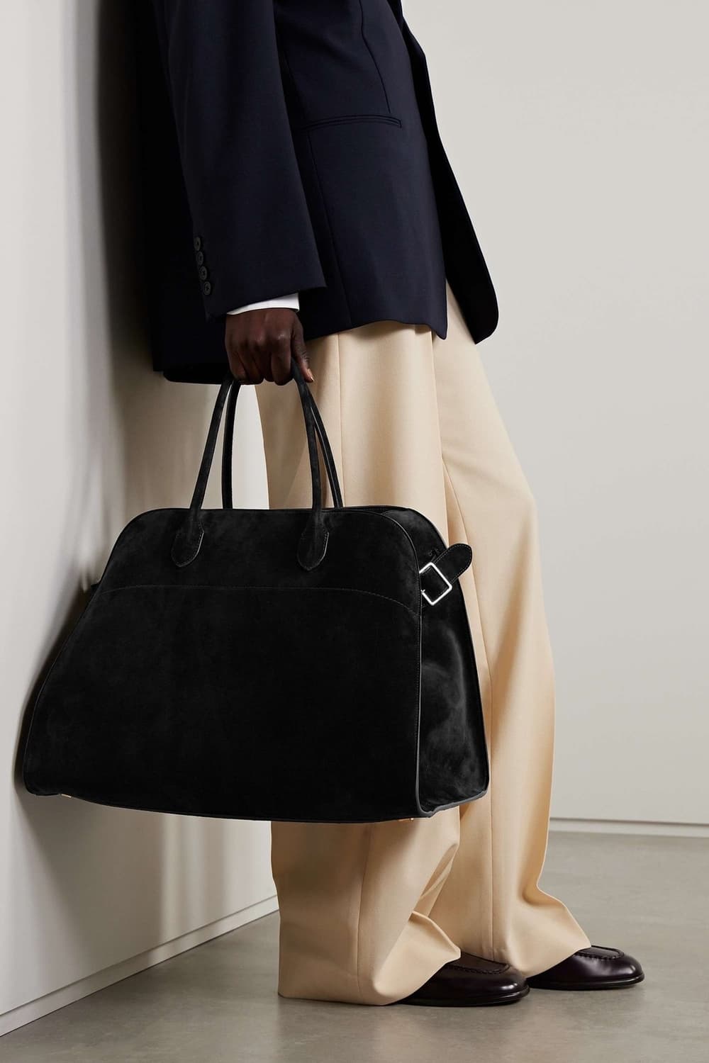 더로우 마고백 17 블랙스웨이드 새제품 상품이미지8