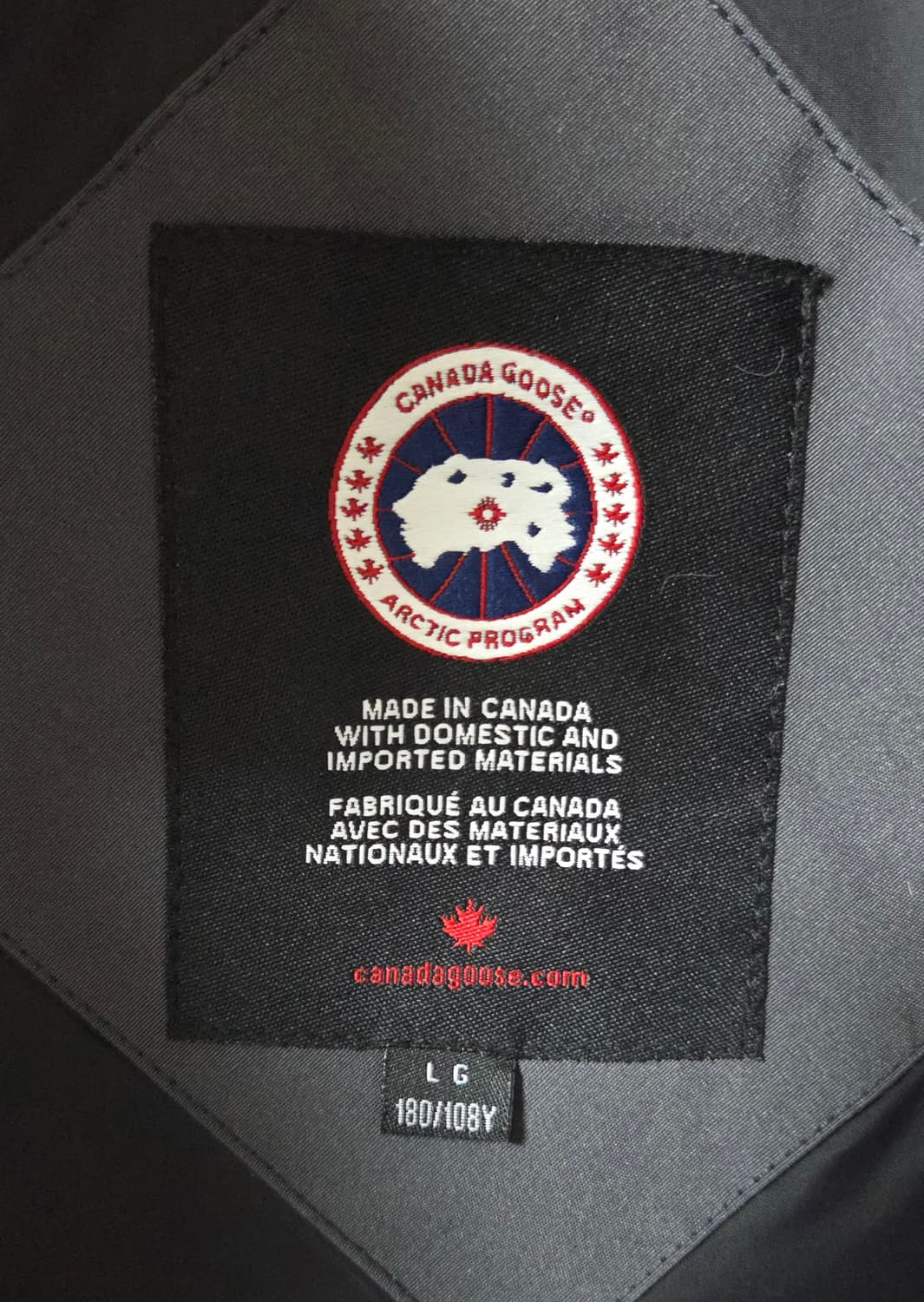 (착샷) 캐나다구스 크루 프리스타일 패딩 베스트  상품이미지4