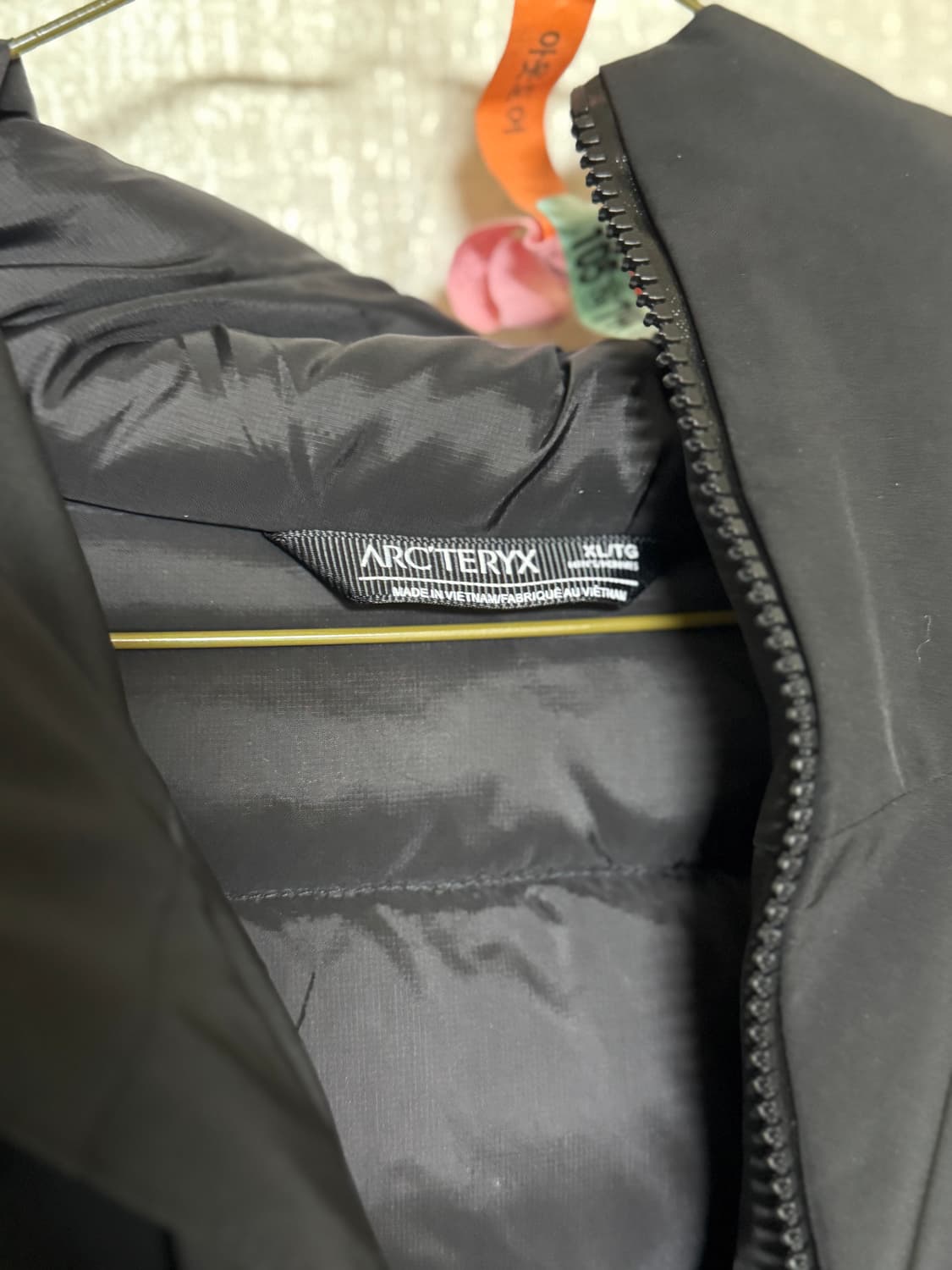 아크테릭스 빅로고 자켓 블랙 상품이미지4