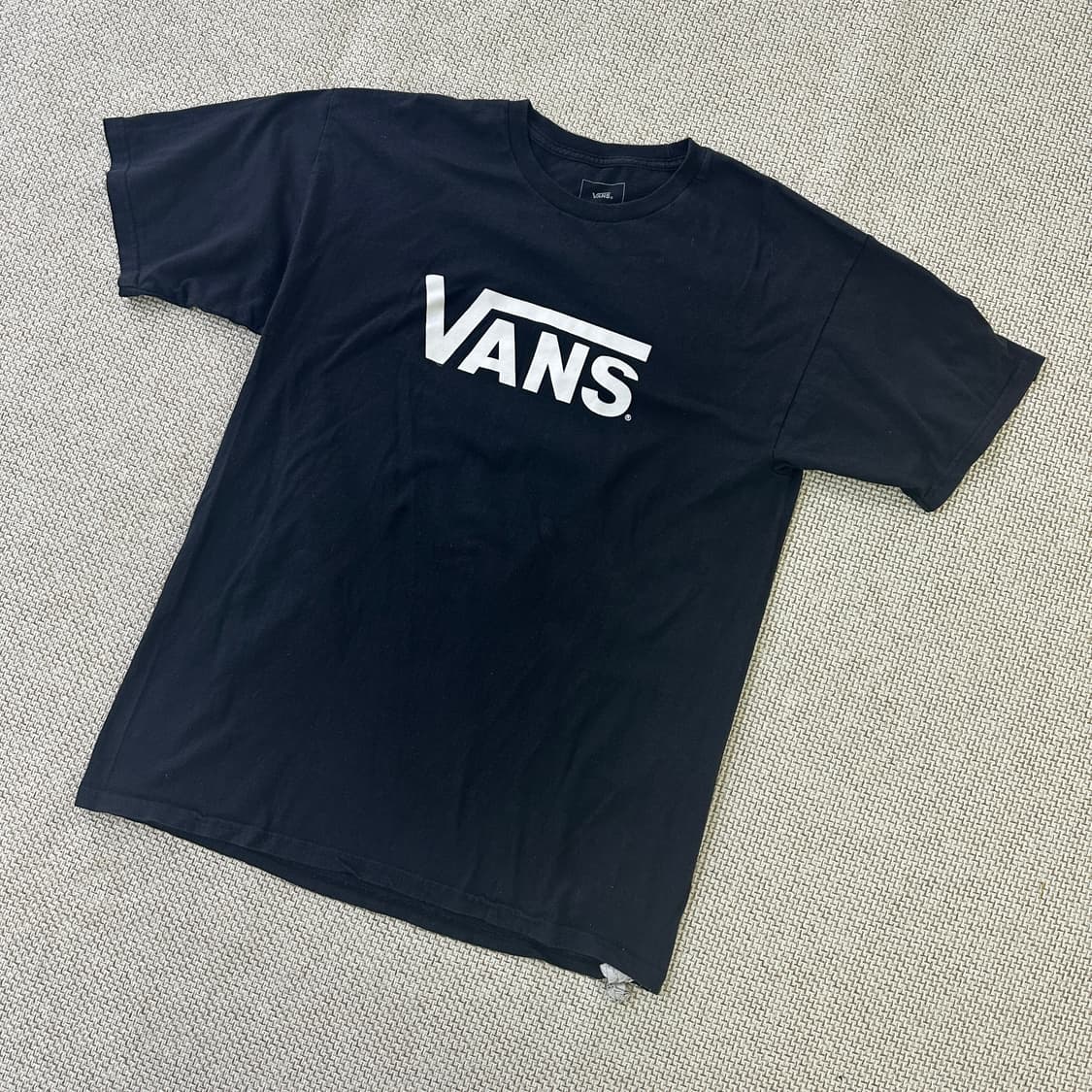 L 반스 클래식 로고 반팔 티셔츠 0415D 상품이미지1