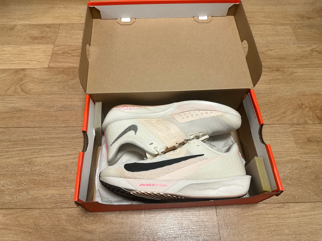 나이키 에어 줌 라이벌 플라이4 세일 아이보리 270 상품이미지9