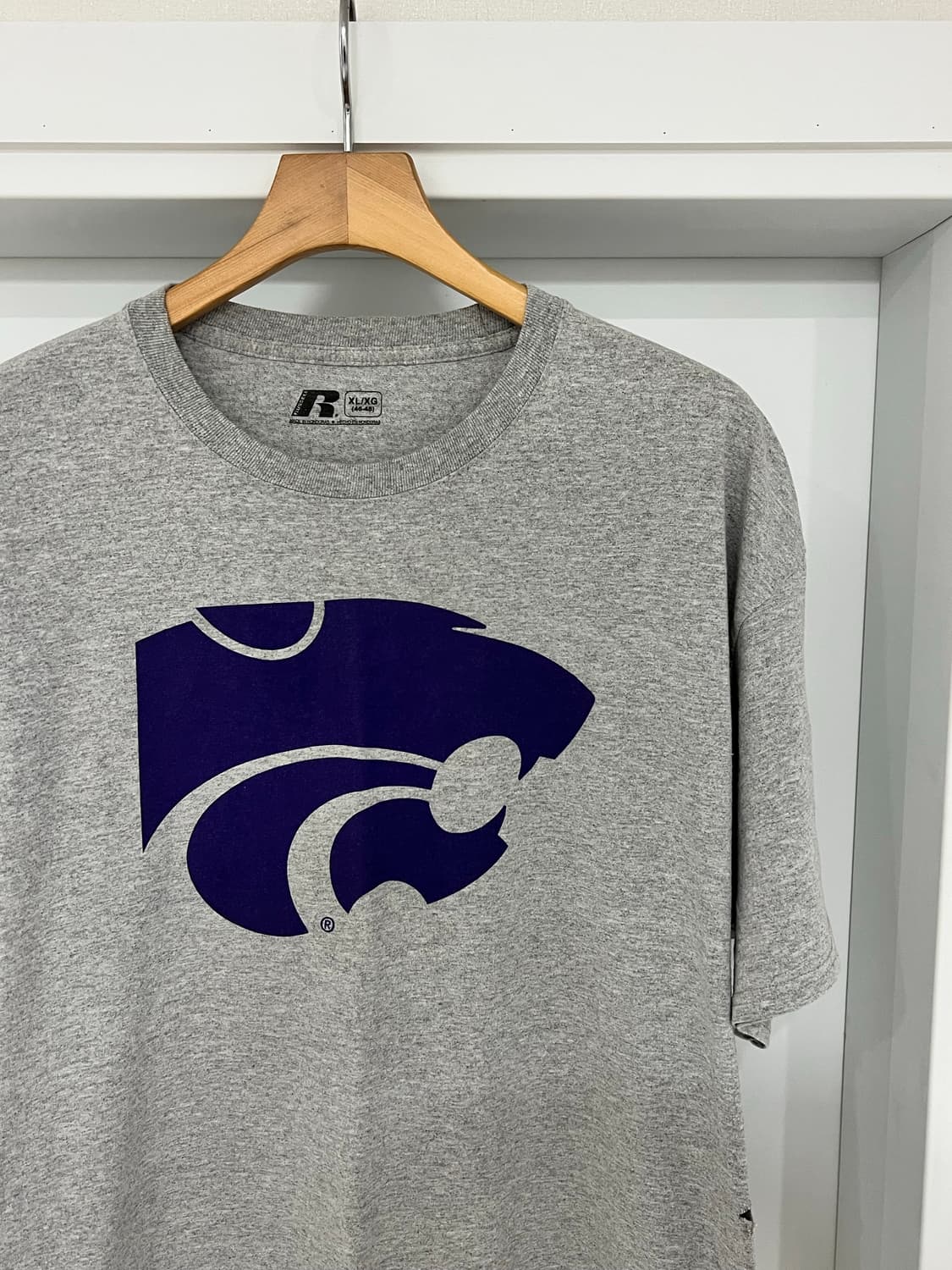 러셀 x 캔자스 스테이트 와일드캣츠 빈티지 로고 티셔츠 상품이미지3