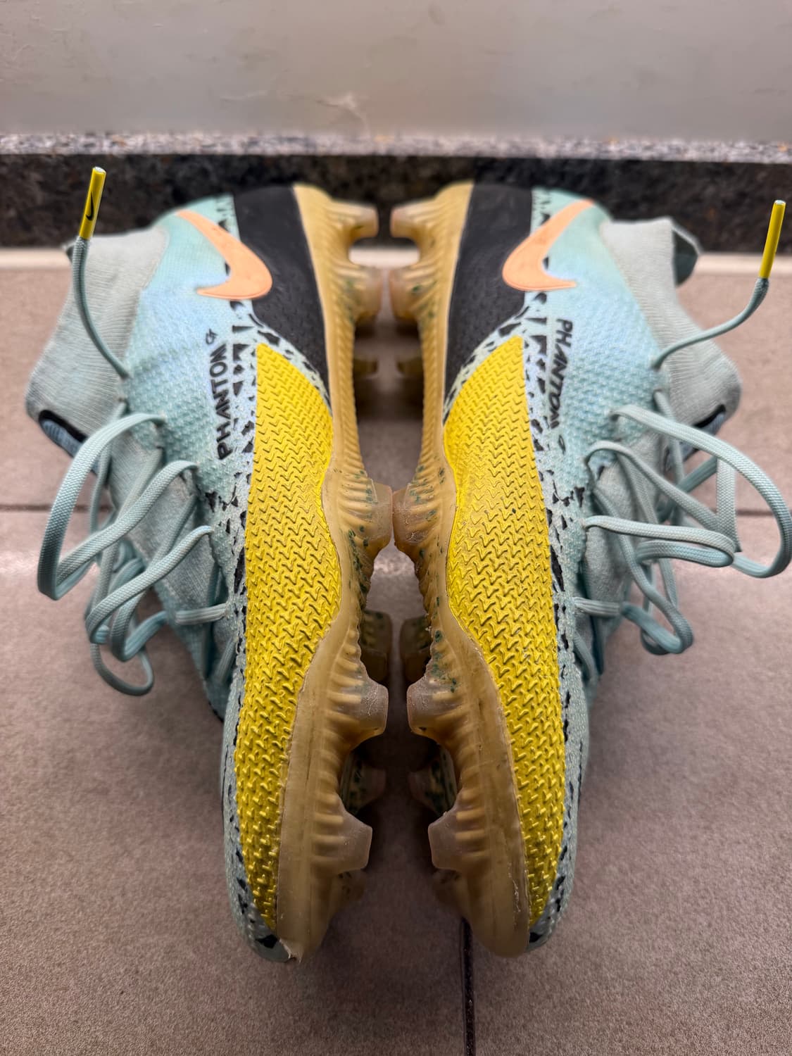 나이키 팬텀 GT2 엘리트 다이나믹 핏 FG 글레이셔 아이스 블랙 265 상품이미지5