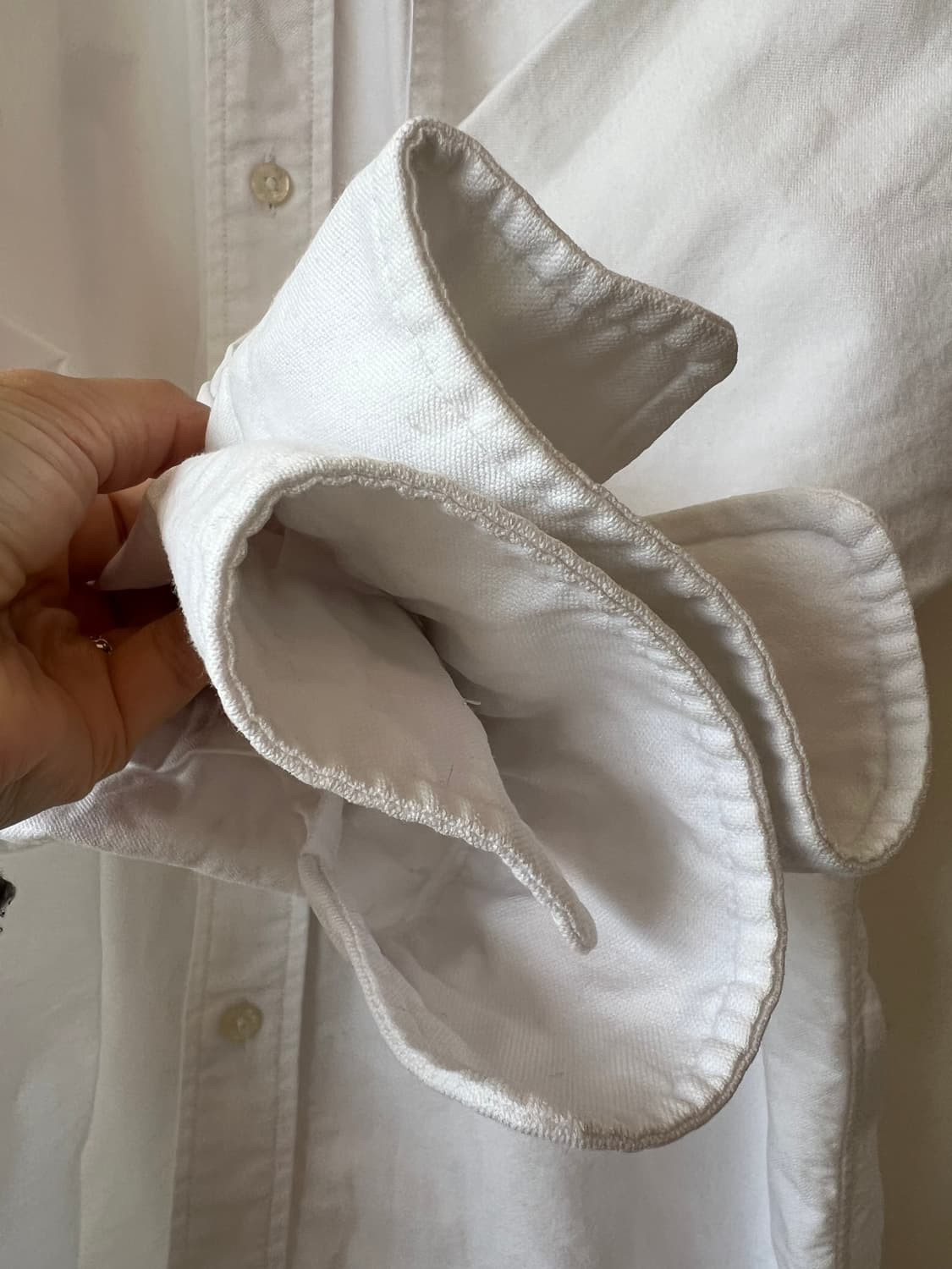 베이프 남여공용 화이트 코튼긴팔셔츠

 상품이미지5