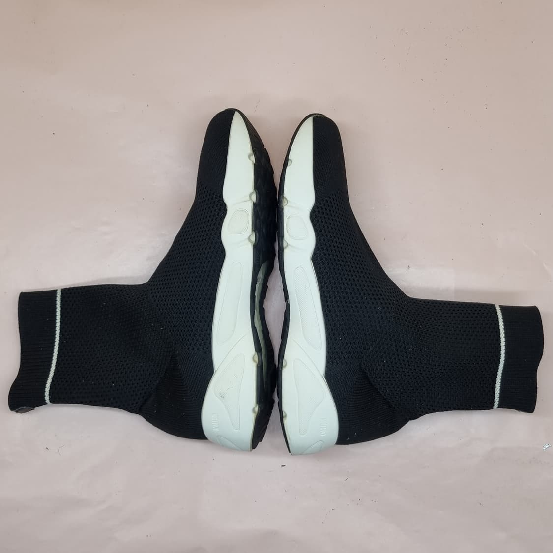 구호 여성 삭스 스니커즈 235 상품이미지5