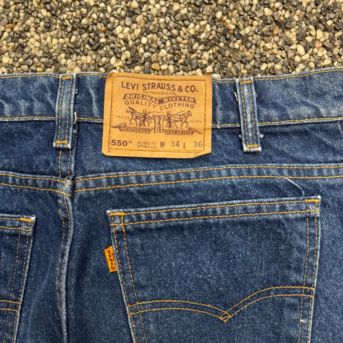90s 리바이스 550 오렌지탭 테이퍼드 데님 made in USA 상품이미지2