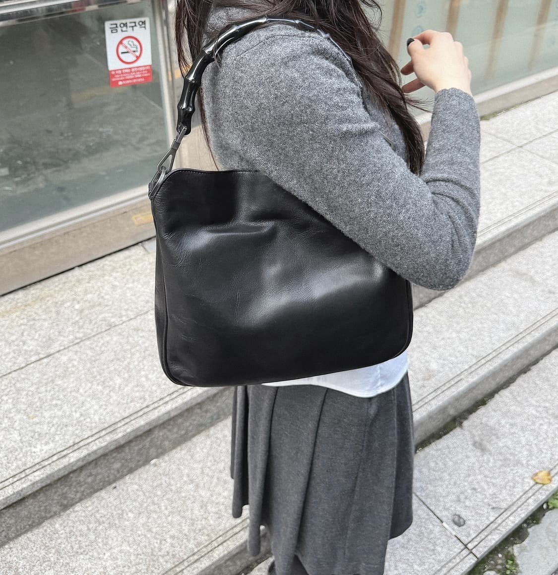 구찌 뱀부 핸들 레더 숄더백 상품이미지2