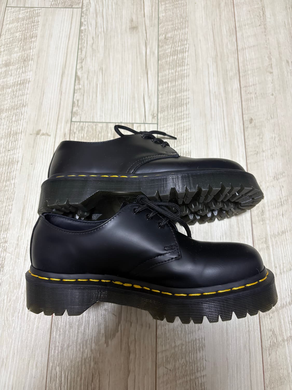 닥터마틴 1461 3홀 벡스 230 상품이미지3