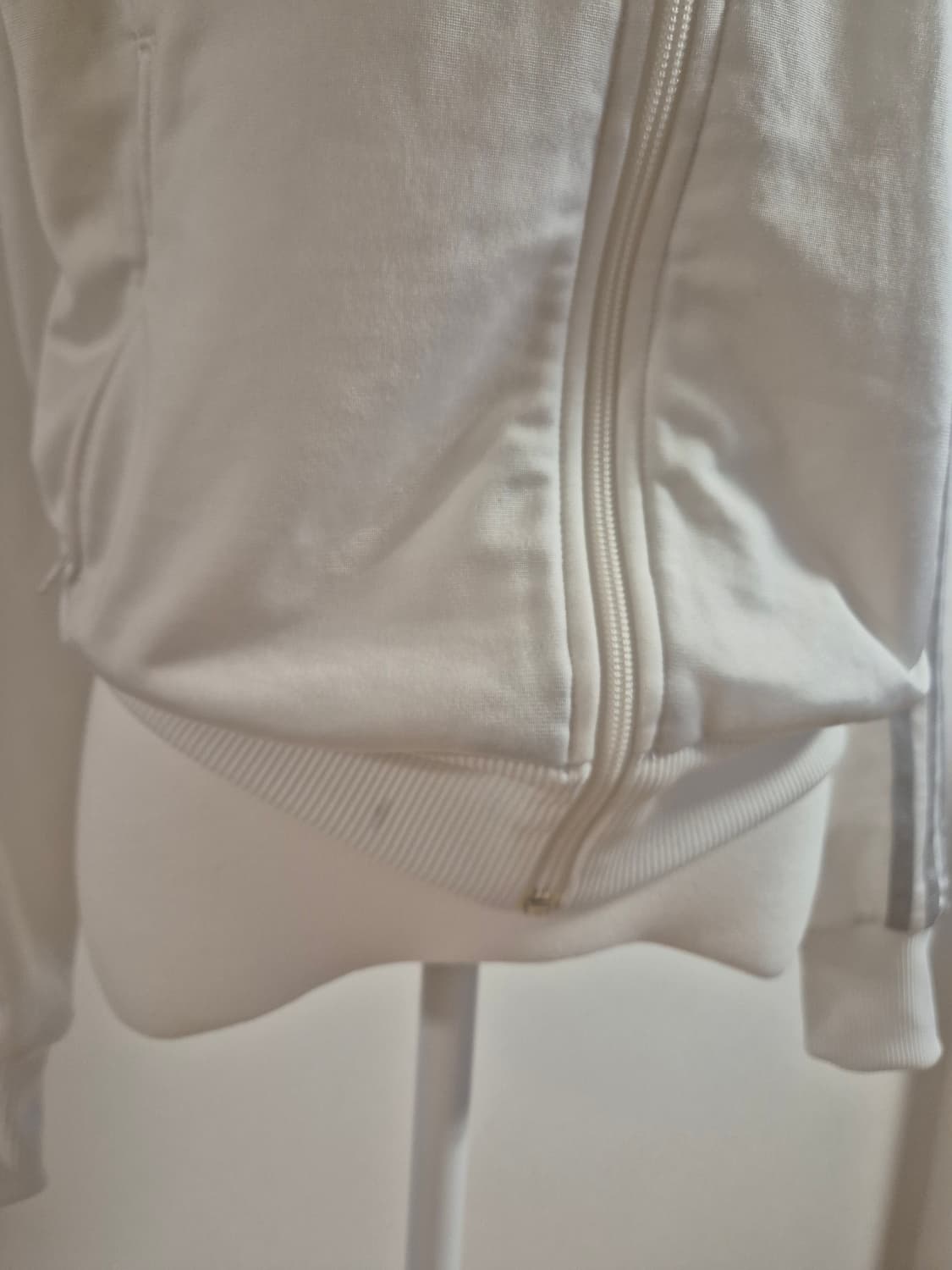 아디다스 오리지널 트랙 집업 (화이트/실버) 상품이미지4