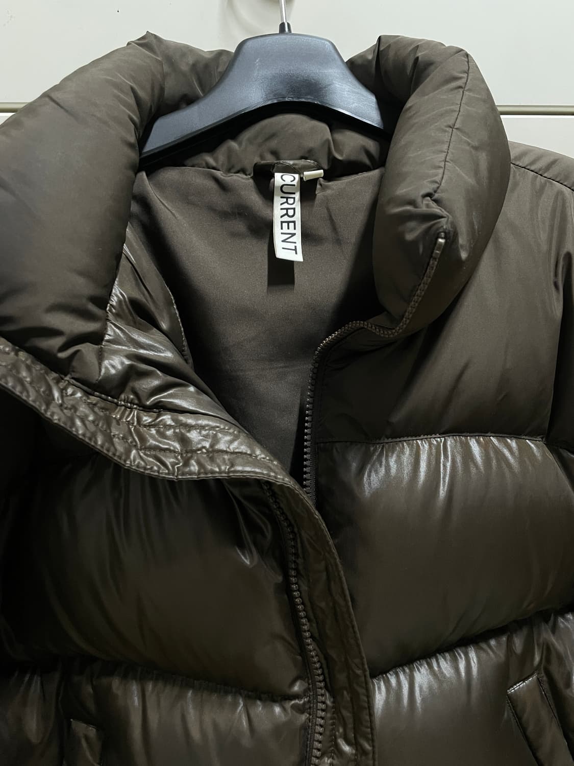 커렌트 브라운 숏패딩 상품이미지6