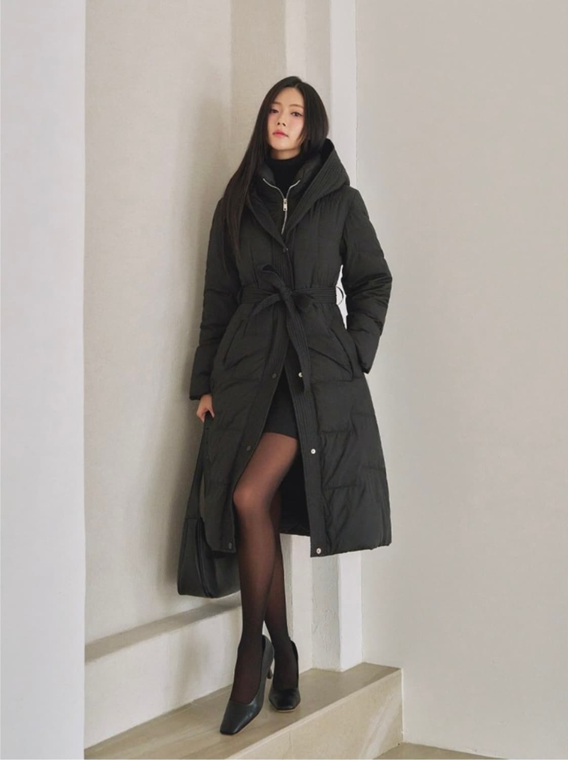 사틴 후드넥 오리털 100% 덕다운 롱패딩 블랙 겨울패딩코트 상품이미지6