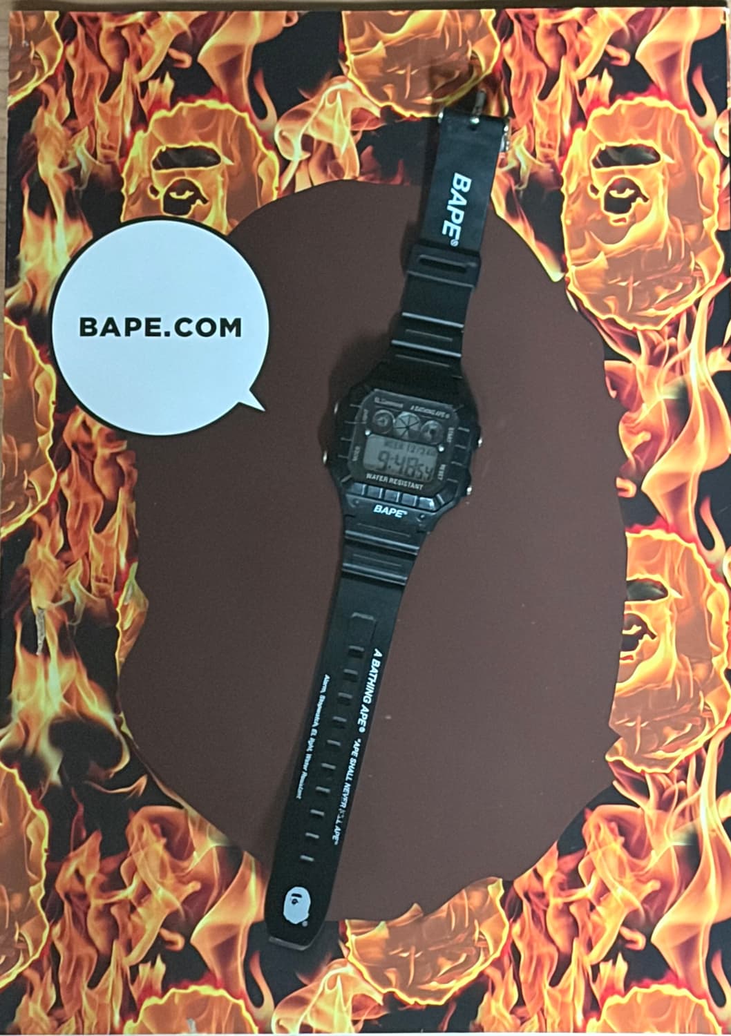 2020 S/S 컬렉션 잡지 부록 베이프 시계 상품이미지2