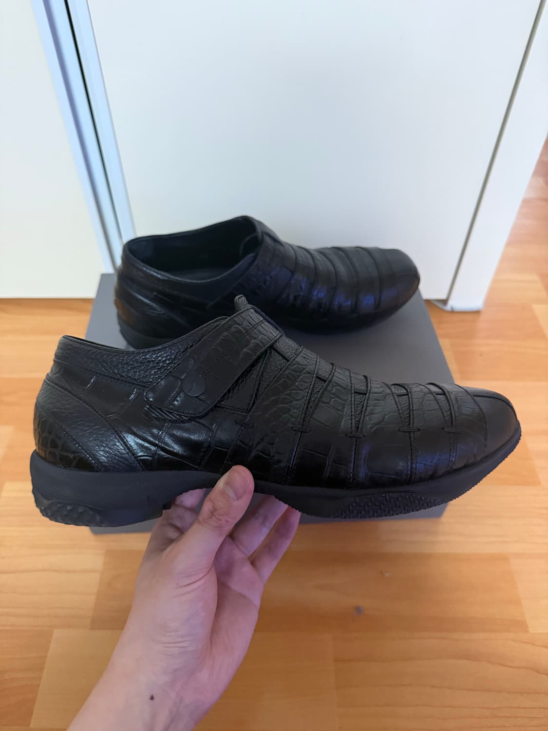 [판매] (45) 키코 코스타디노브 피셔맨 로퍼 블랙 상품이미지3