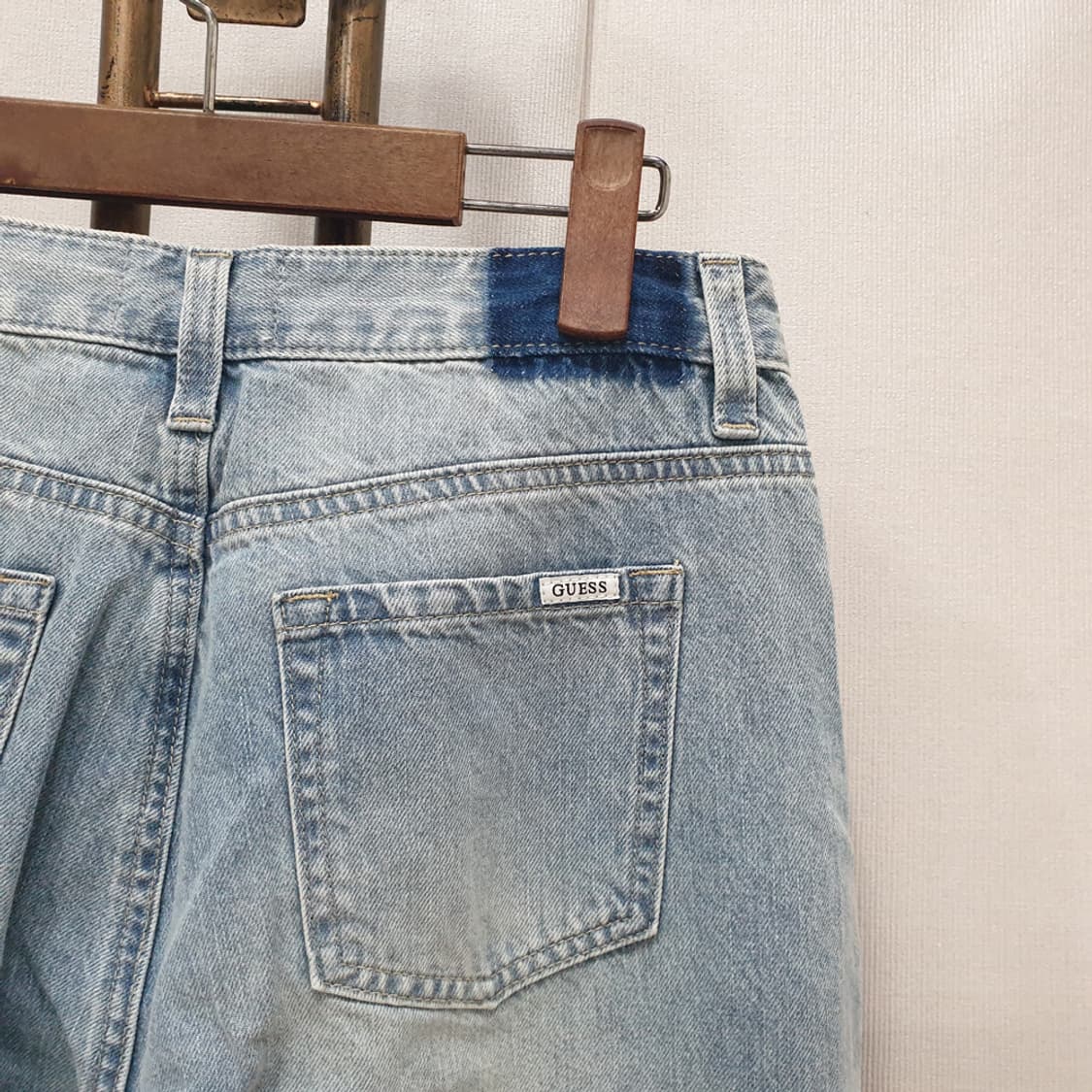 게스 LBL톤 사이드 핀턱 와이드 팬츠(26) 상품이미지4