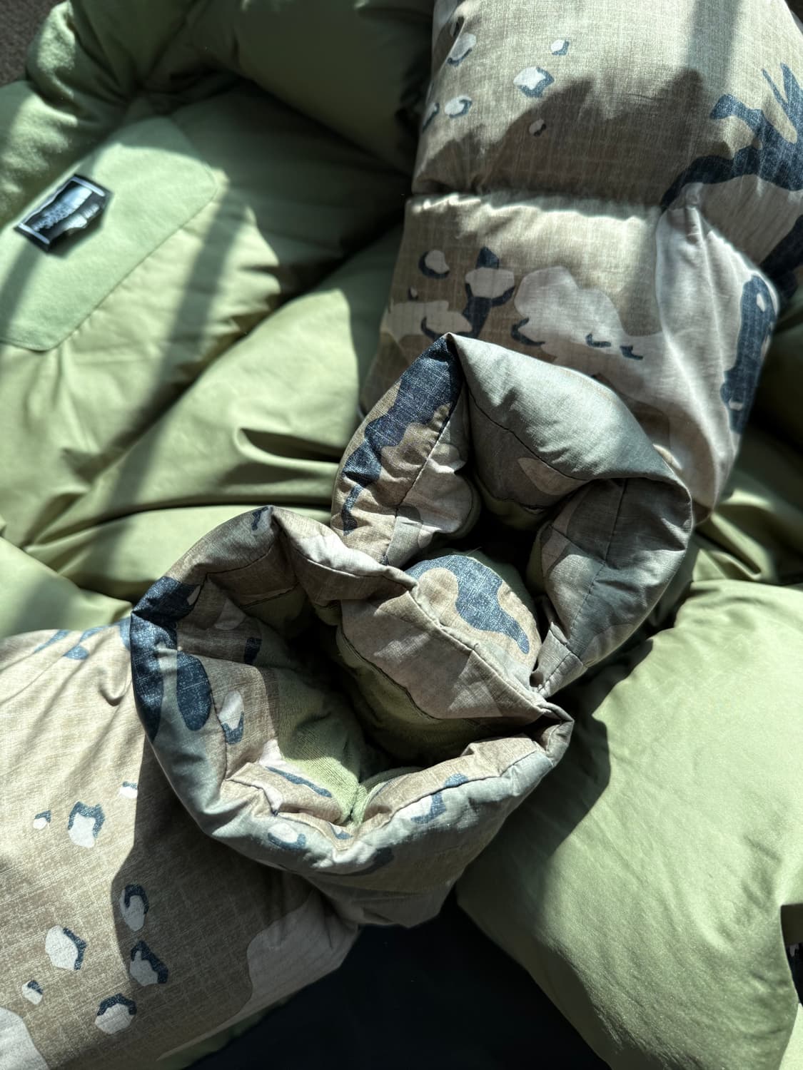 노스페이스 1996 Retro Nuptse Desert Camo 패딩 상품이미지8