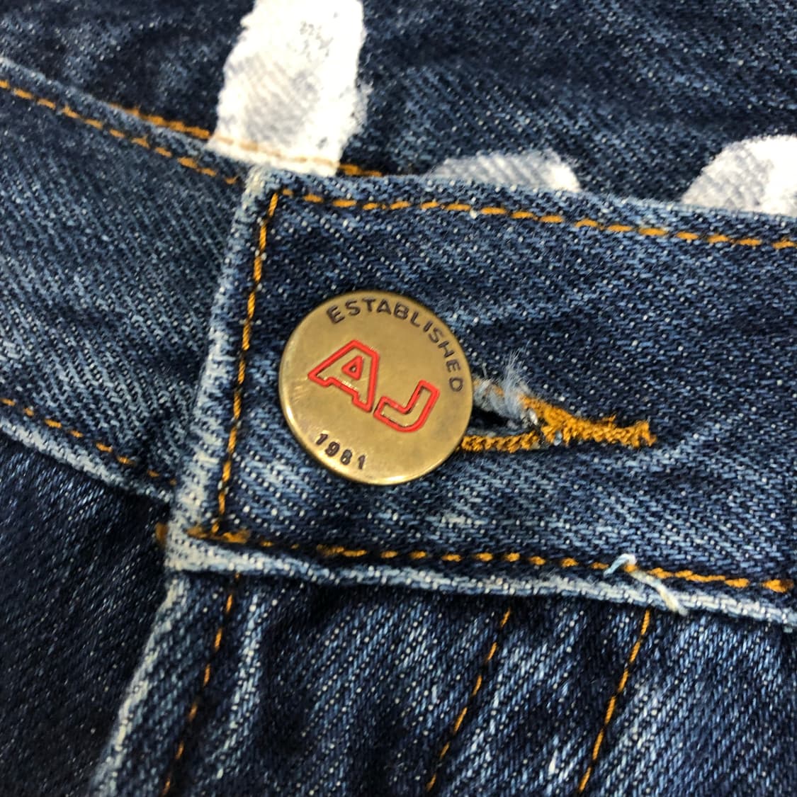 아르마니 진스 페인팅 워시드 데님 팬츠 상품이미지5