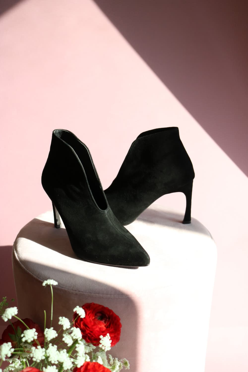 부티크헤르원 뒤세스 부티힐 블랙 스웨이드 앵클 부츠 힐 상품이미지2