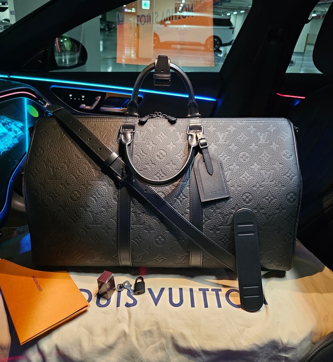 루이비통 토리옹 모노그램 키폴50 블랙 신형 25년10월 (새상품) 상품이미지2