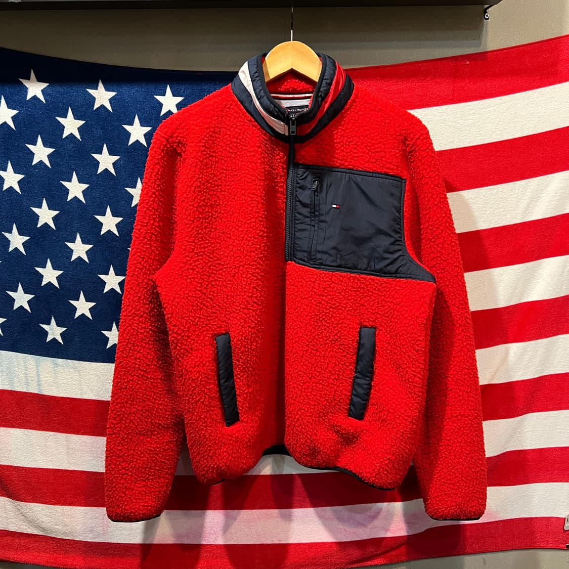 타미힐피거 후리스 집업 상품이미지1