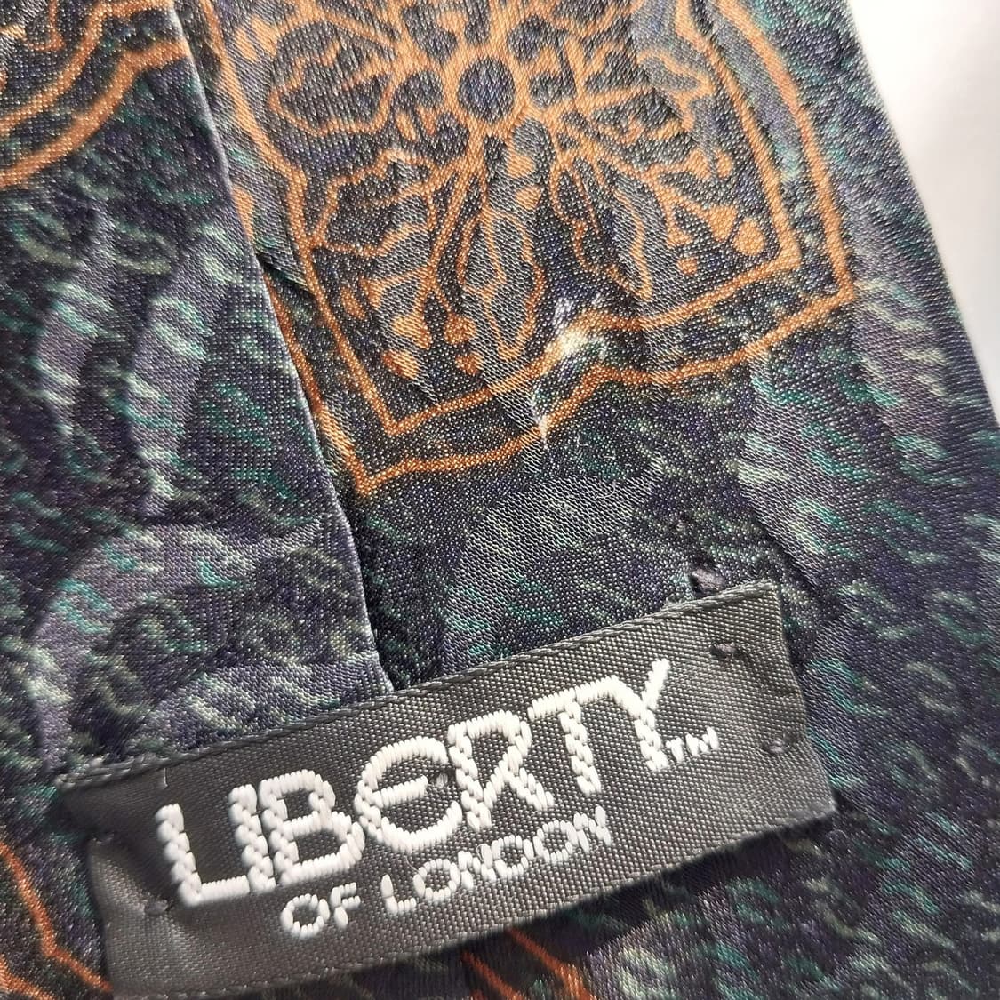 리버티 오브런던 실크 다크그린 넥타이 10.2cm A+~A등급 K1316 상품이미지10