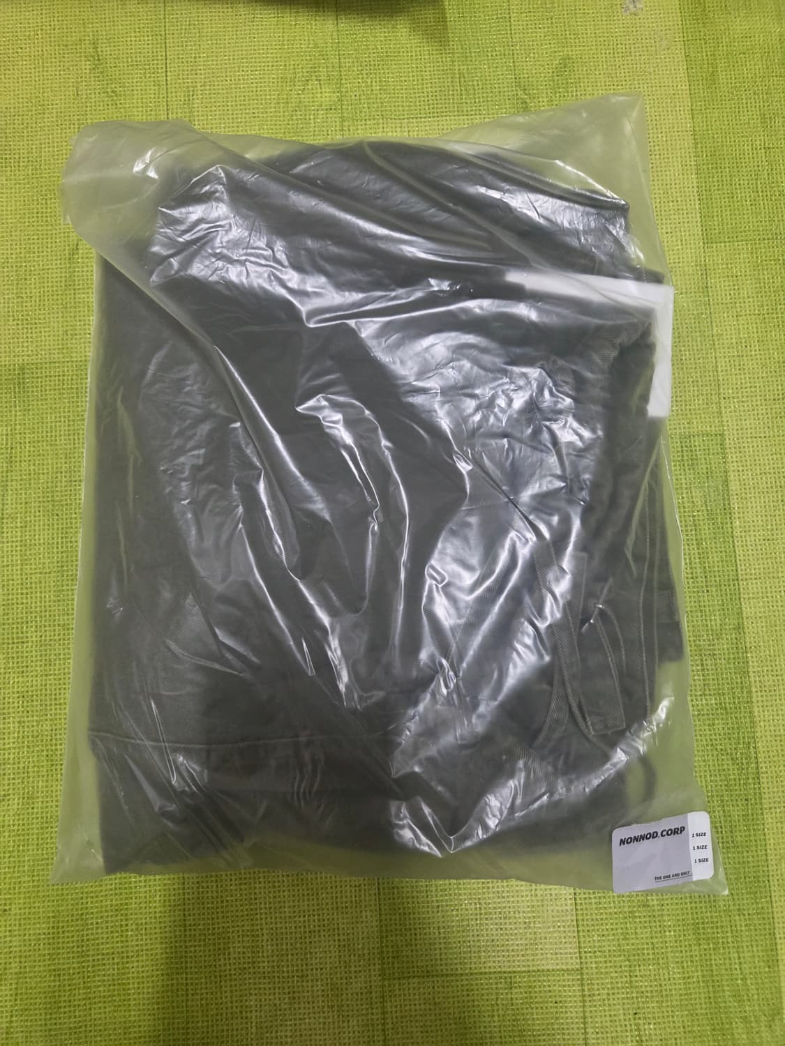 논노드 더블포켓 카키 1사이즈 팝니다 상품이미지3