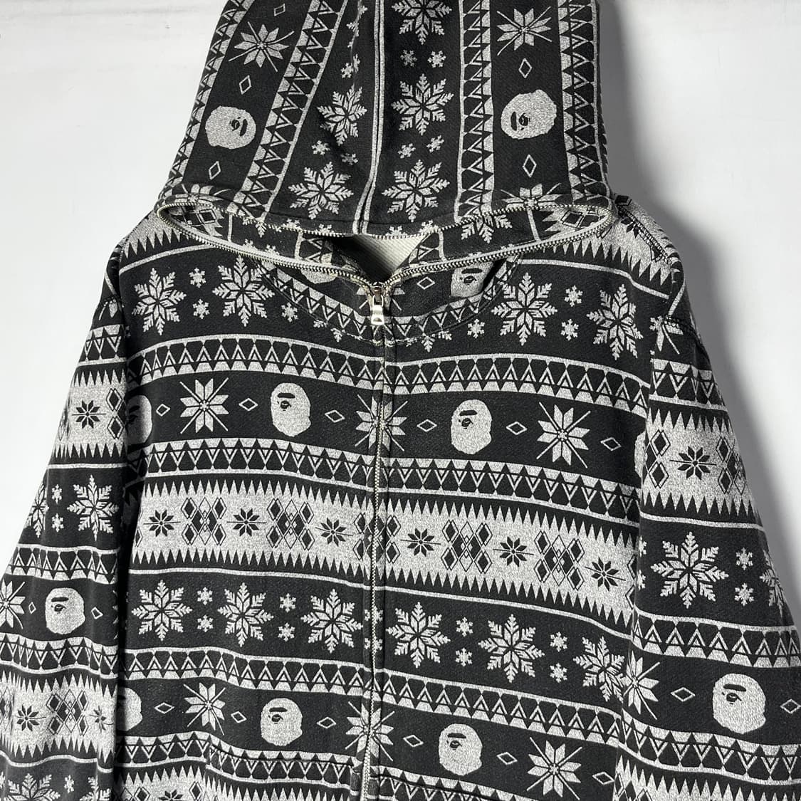 [A BATHING APE ] 베이프 페어아일 패턴 후드집업 상품이미지3