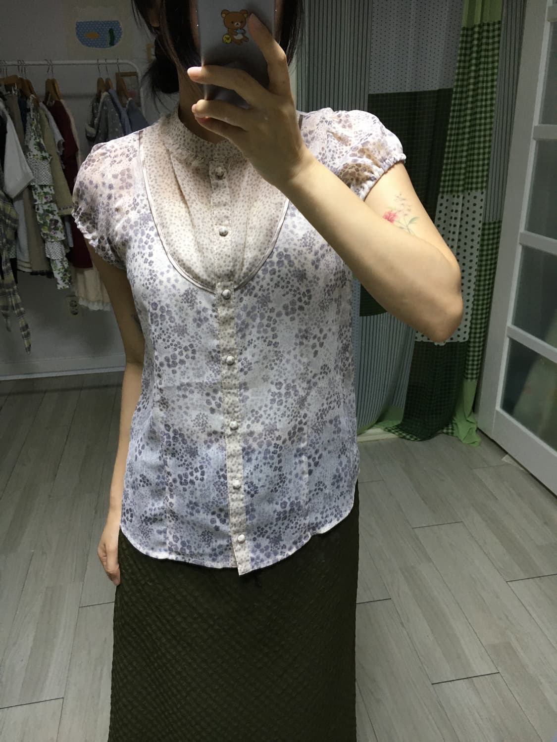 잔꽃 헨리넥 반소매 블라우스 상품이미지8