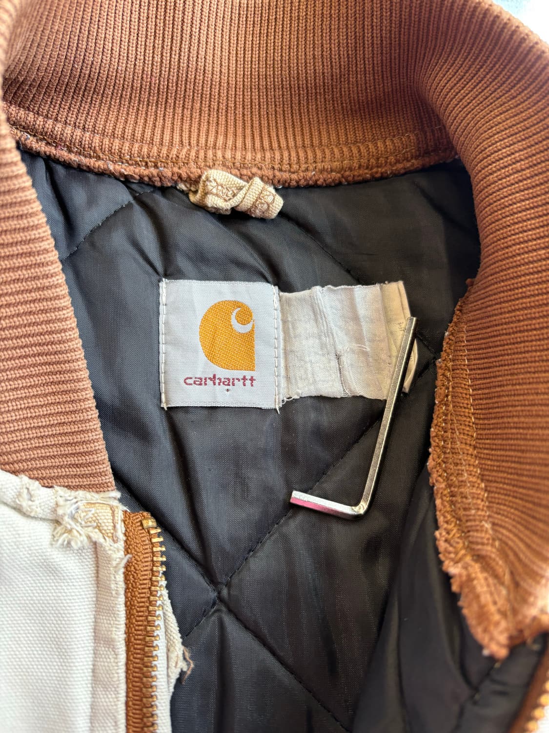 칼하트 빈티지 캔버스 페이딩 베스트 상품이미지4