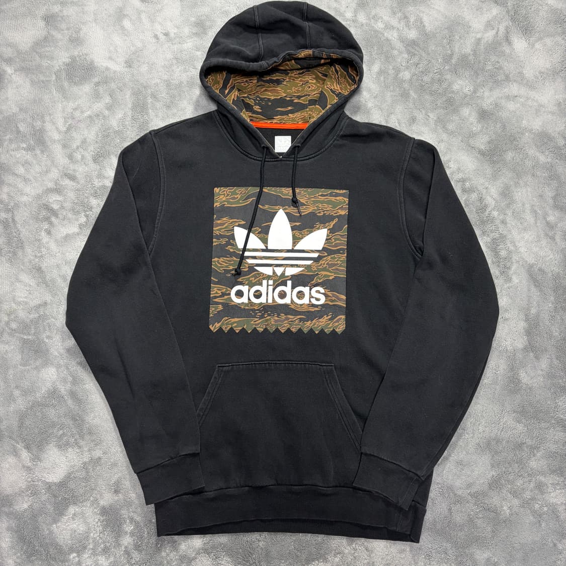 아디다스 빅로고 카모 후드티 M 상품이미지1