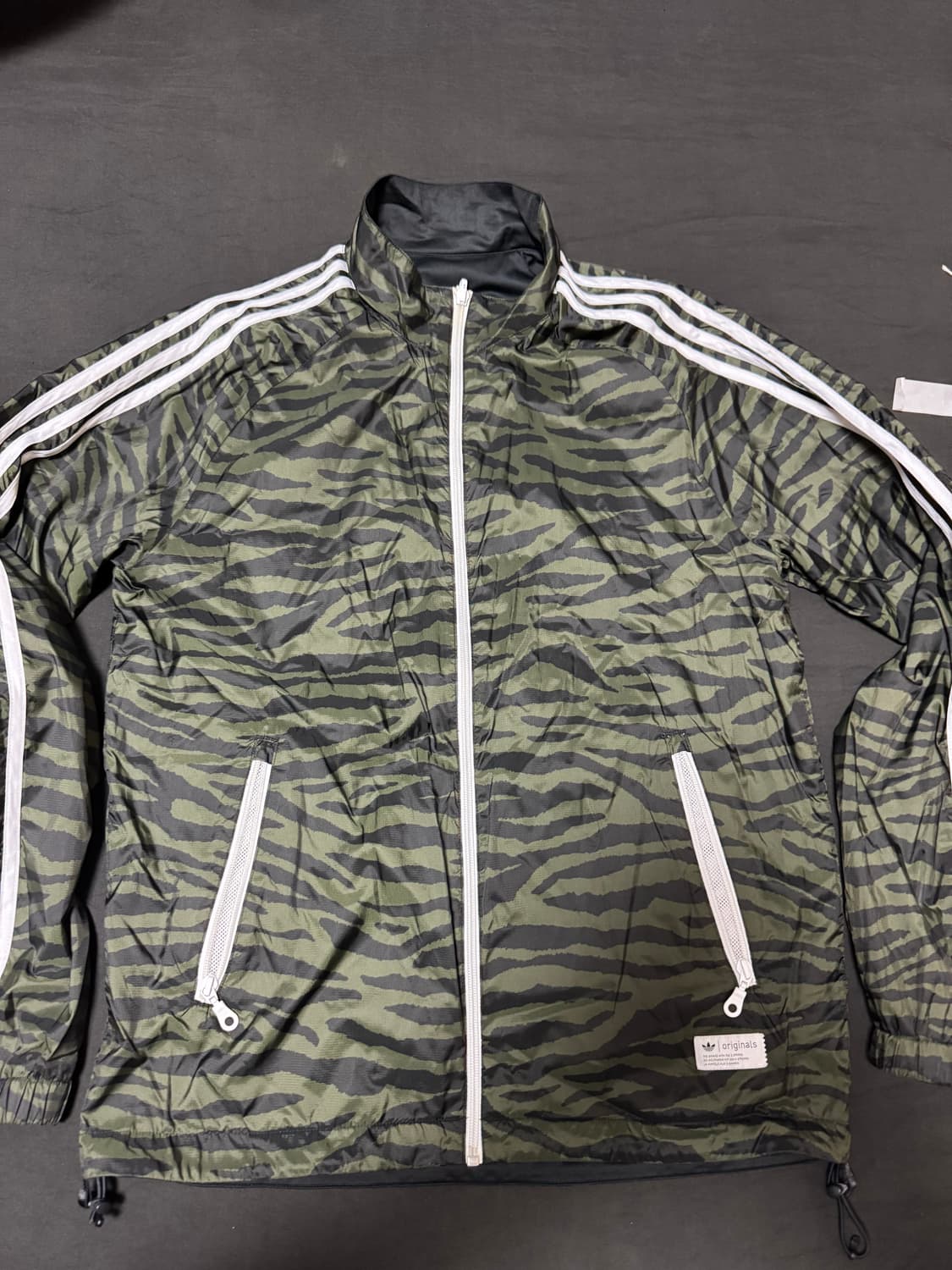 정품 아디다스 리버시블 바람막이 3S자켓 지브라 카모 밀리터리 105 상품이미지1