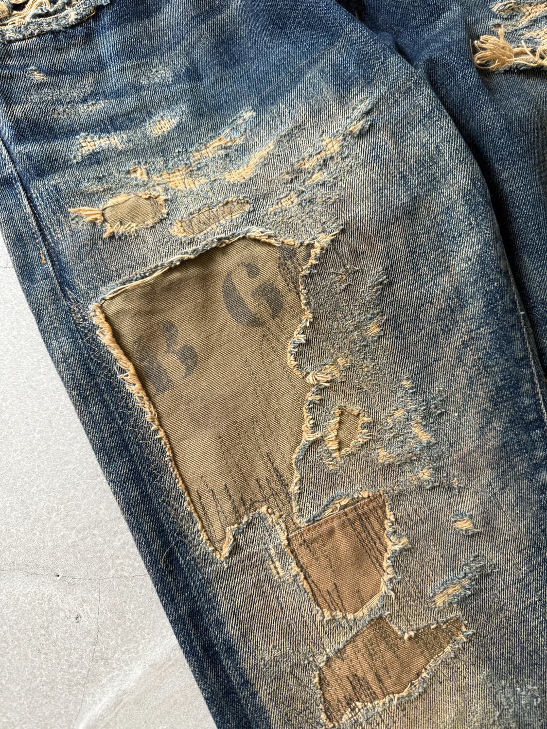 Denim and Supply Distressed Denim Pants 상품이미지3