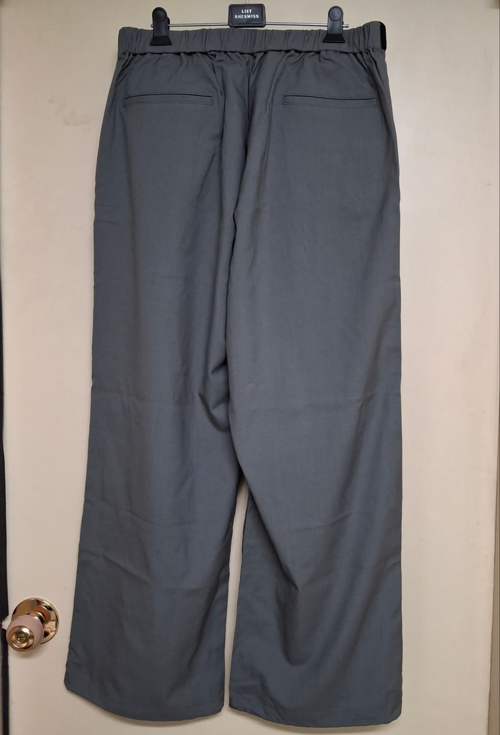 [F] 그라프페이퍼 울써지 와이드 쉐프 트랙팬츠 아가베그린 상품이미지9