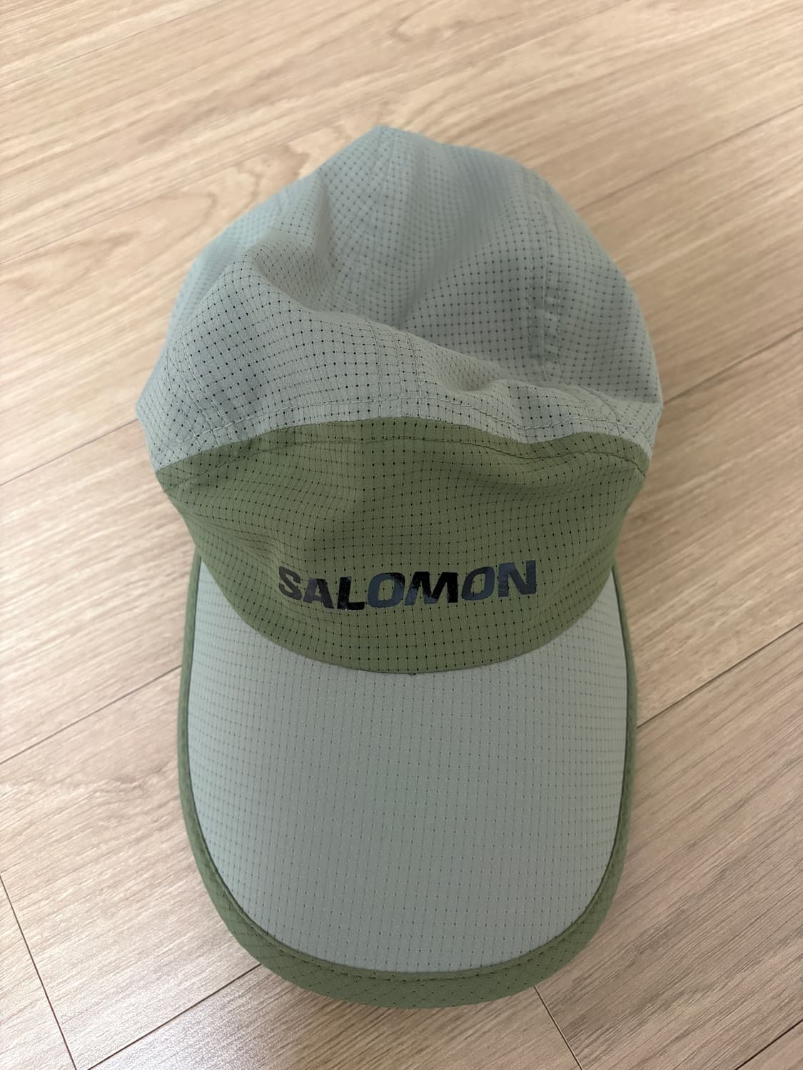살로몬 하이킹 플로우 5 패널 캡 카키 상품이미지1