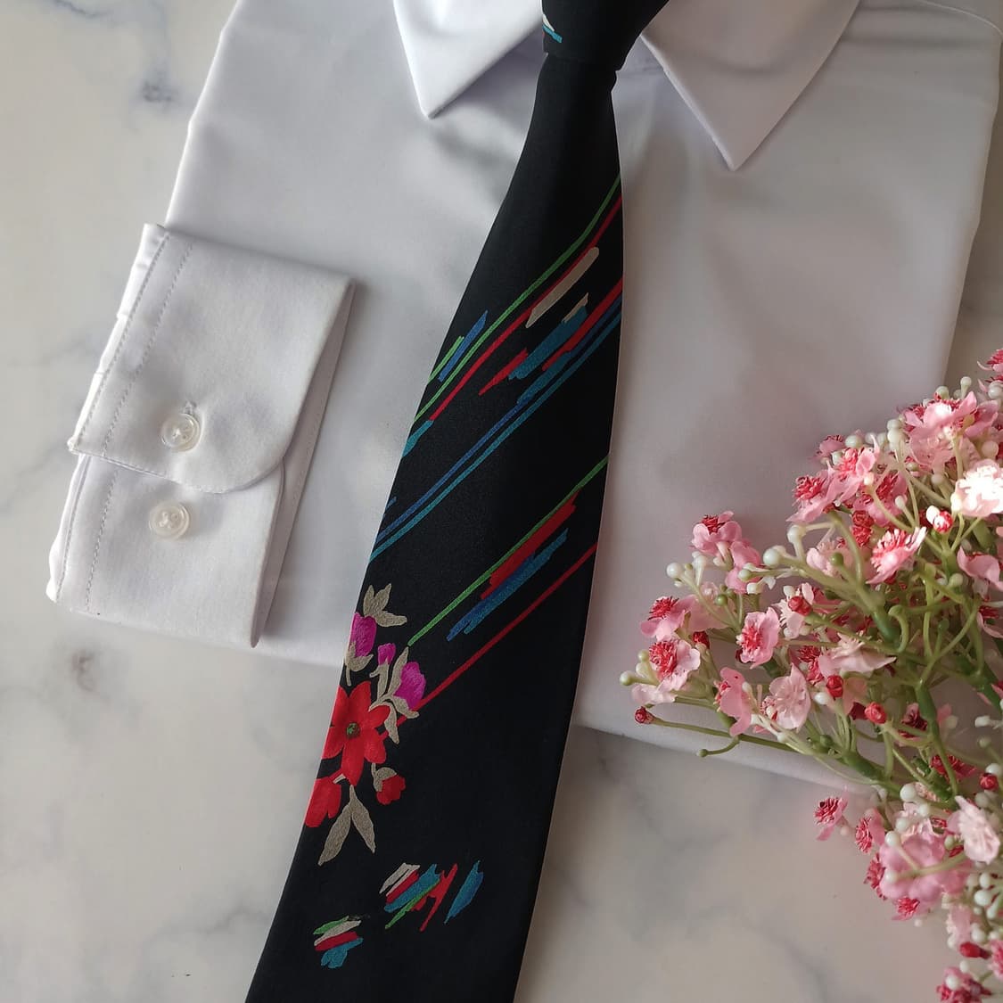 레오나드 실크 로고 포인트 넥타이 7.8cm A+~A등급 A19178
 상품이미지5