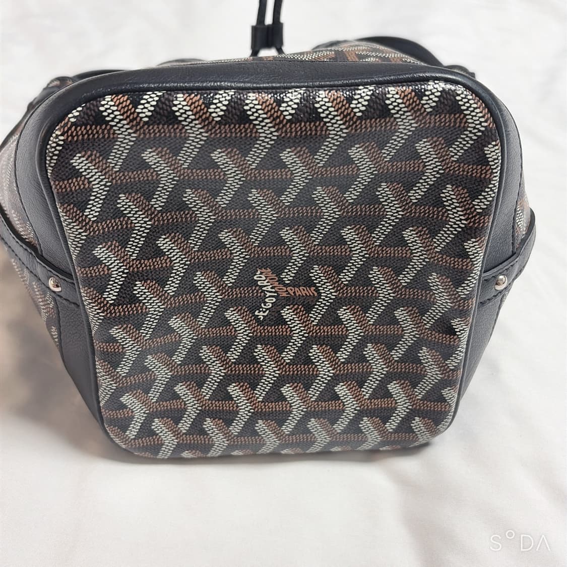 고야드 쁘띠 플로 버킷백 상품이미지4