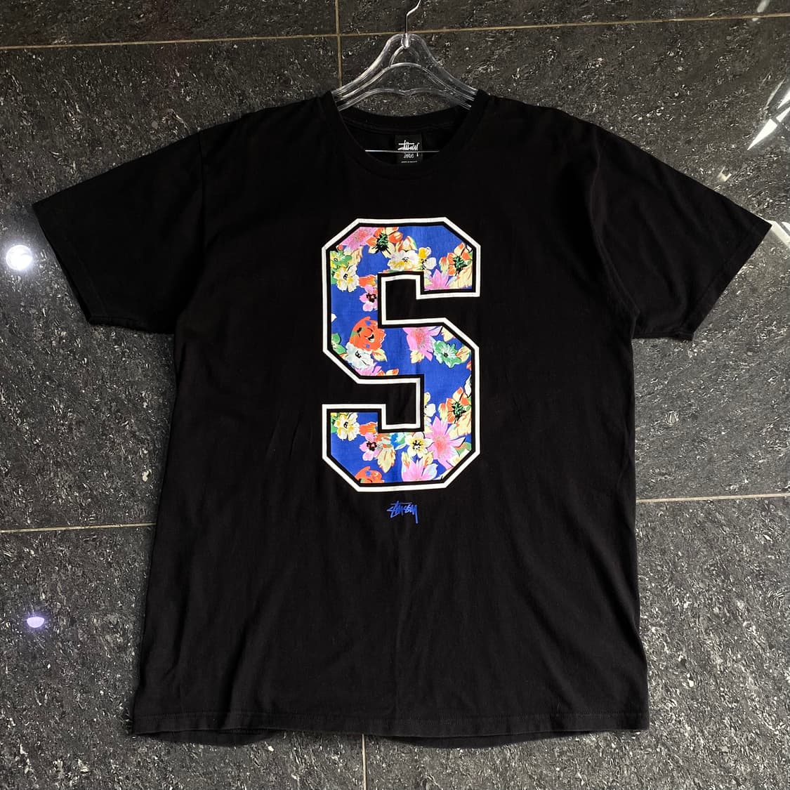 스투시 플라워 S로고 반팔 티셔츠 상품이미지2